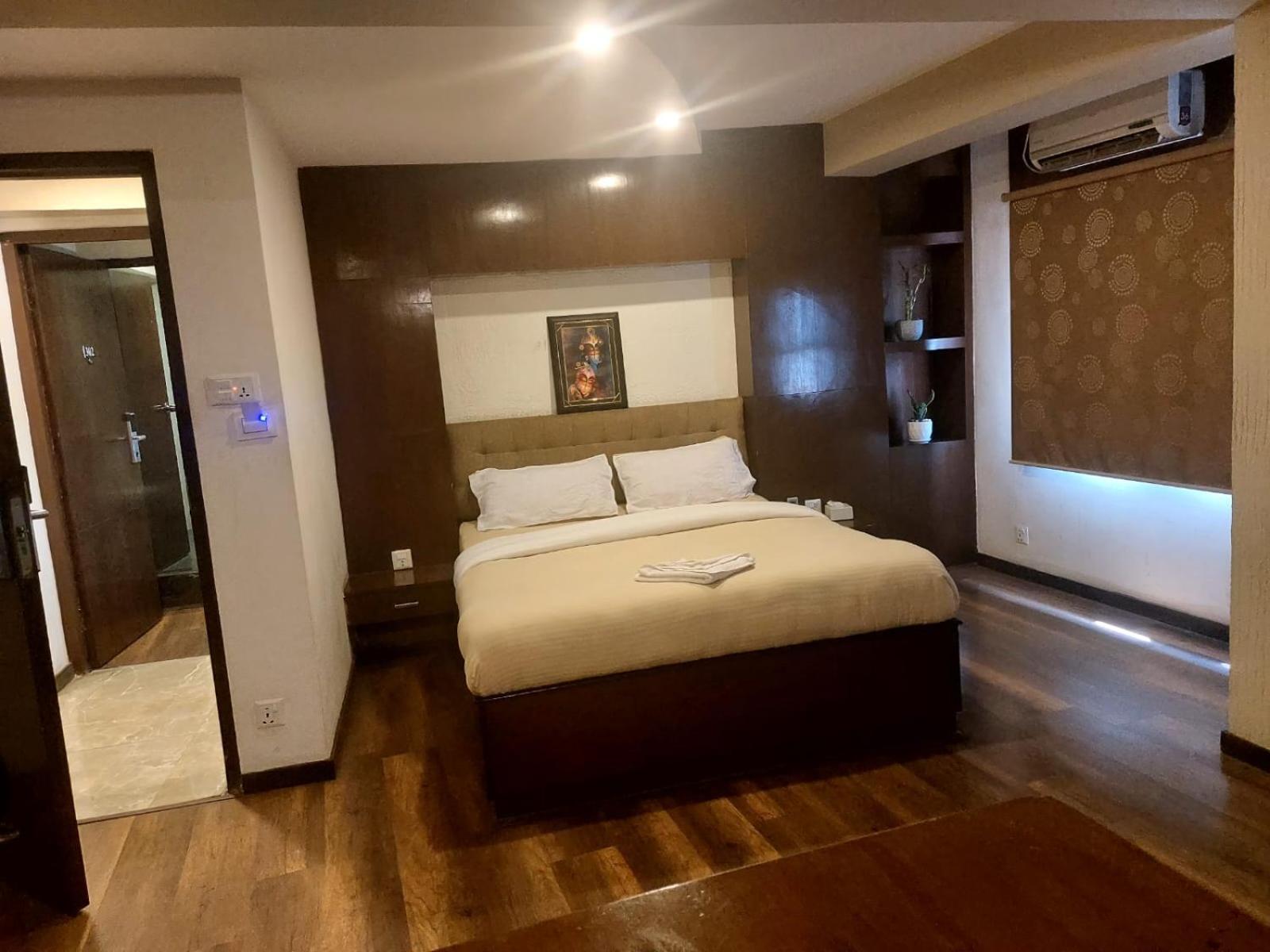 Himalayan Retreat Guest house *