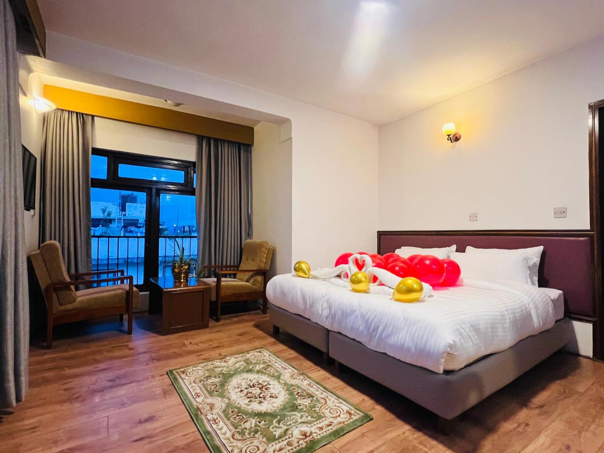 Khumbila Hotel