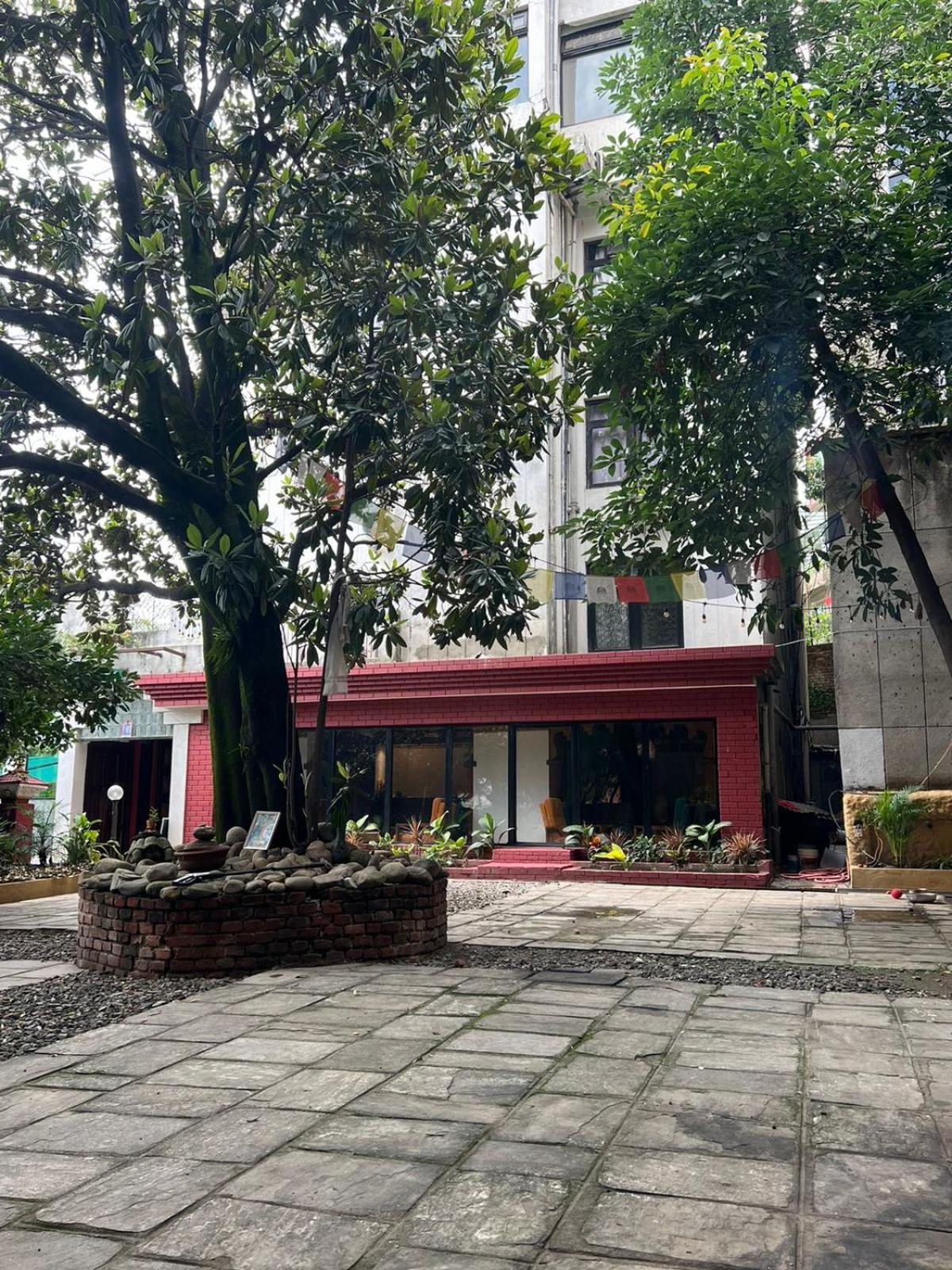 Khumbila Hotel
