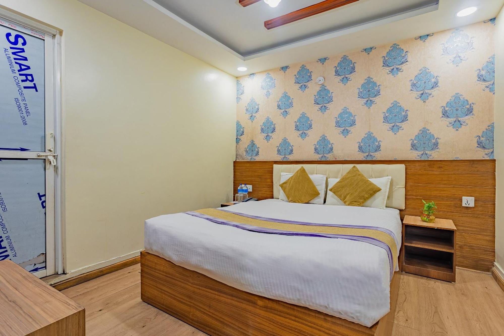 Hotel Oyo 821 Gauri