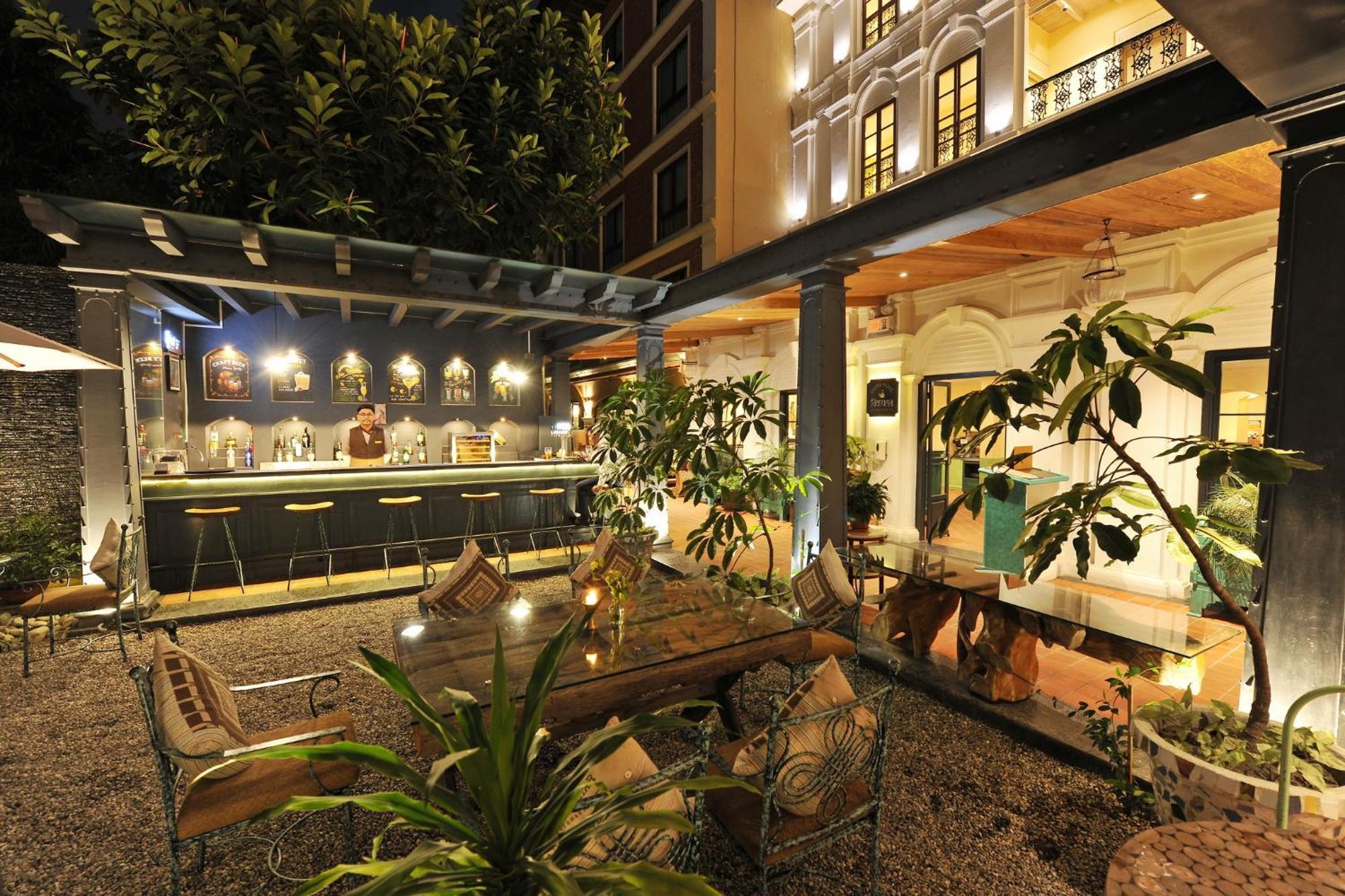 Hotel Nepali Ghar 4*