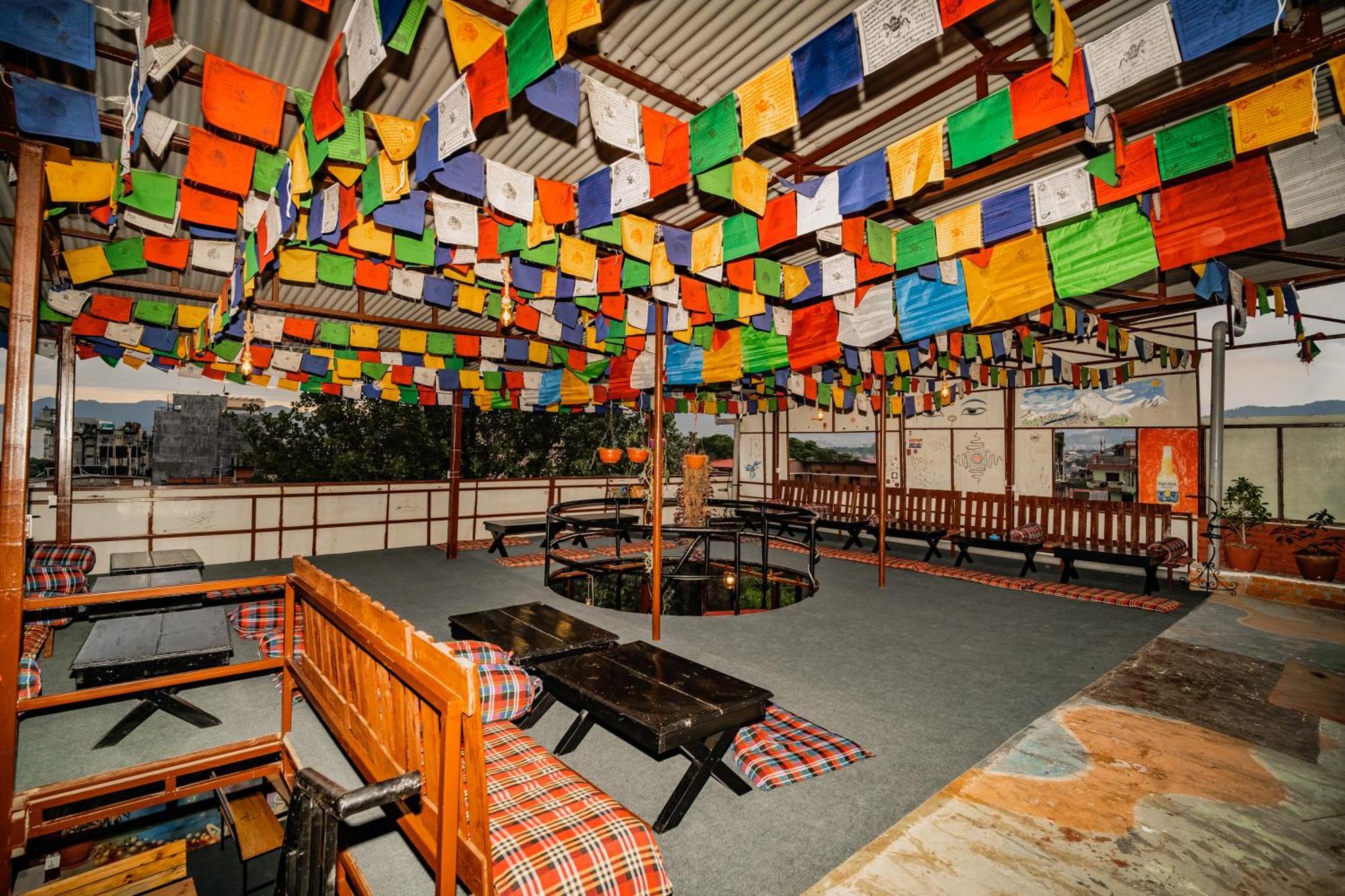 Rest Up Thamel Hostel *