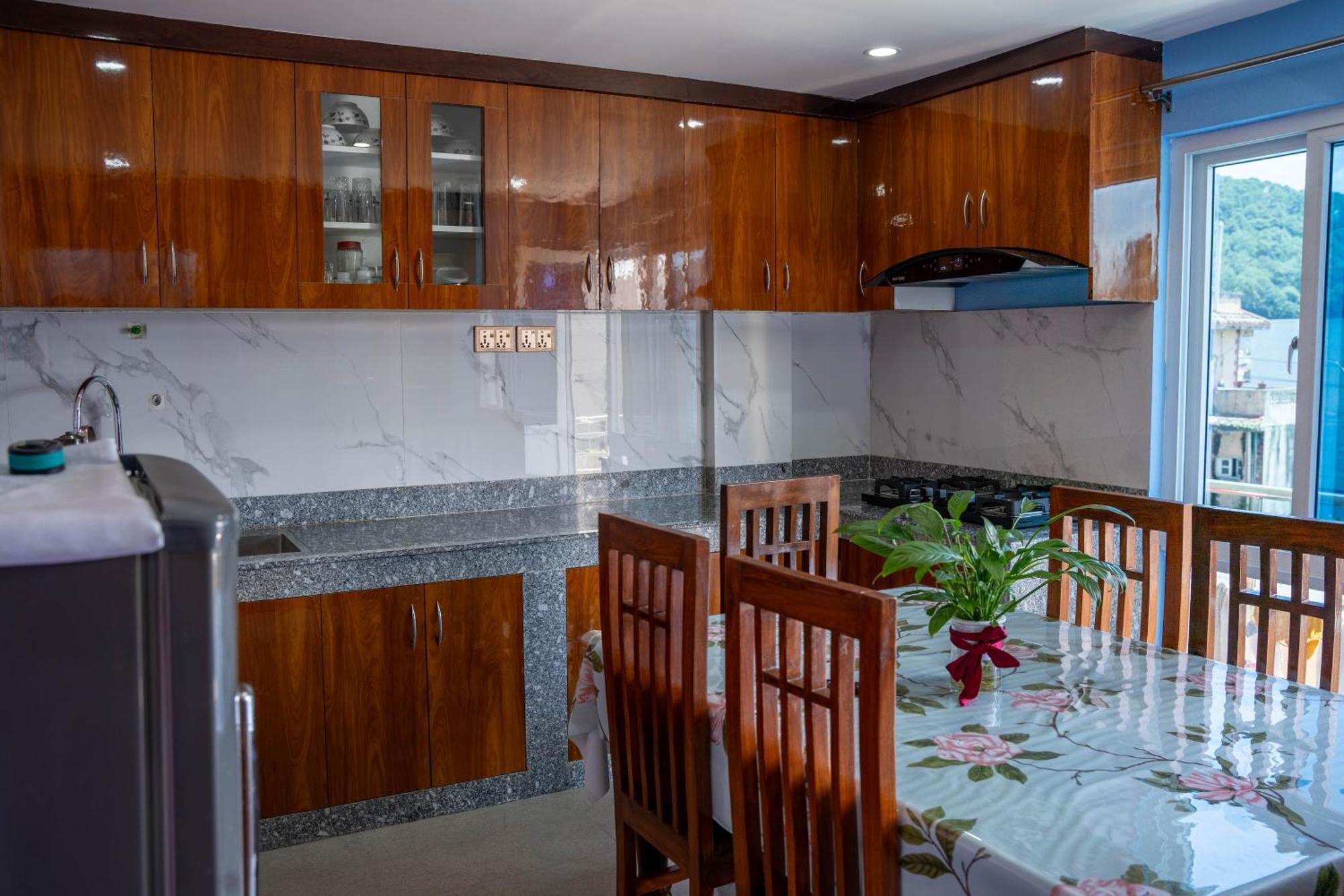 Book Now Homestay *