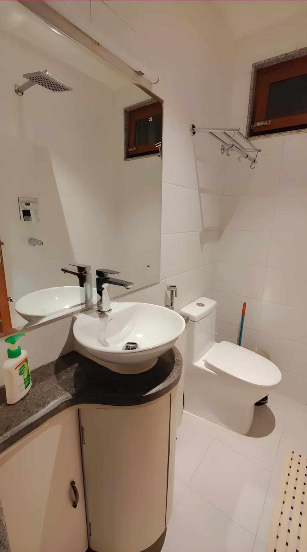 Sherpa Bed & Breakfast 2*