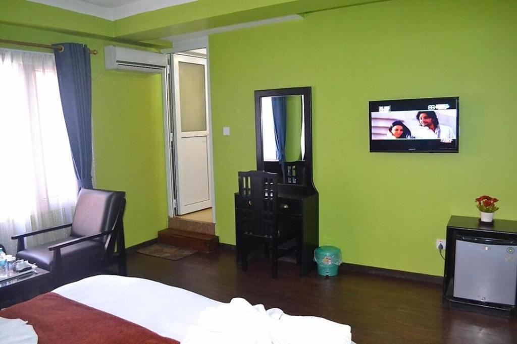 Access Nepal 3*