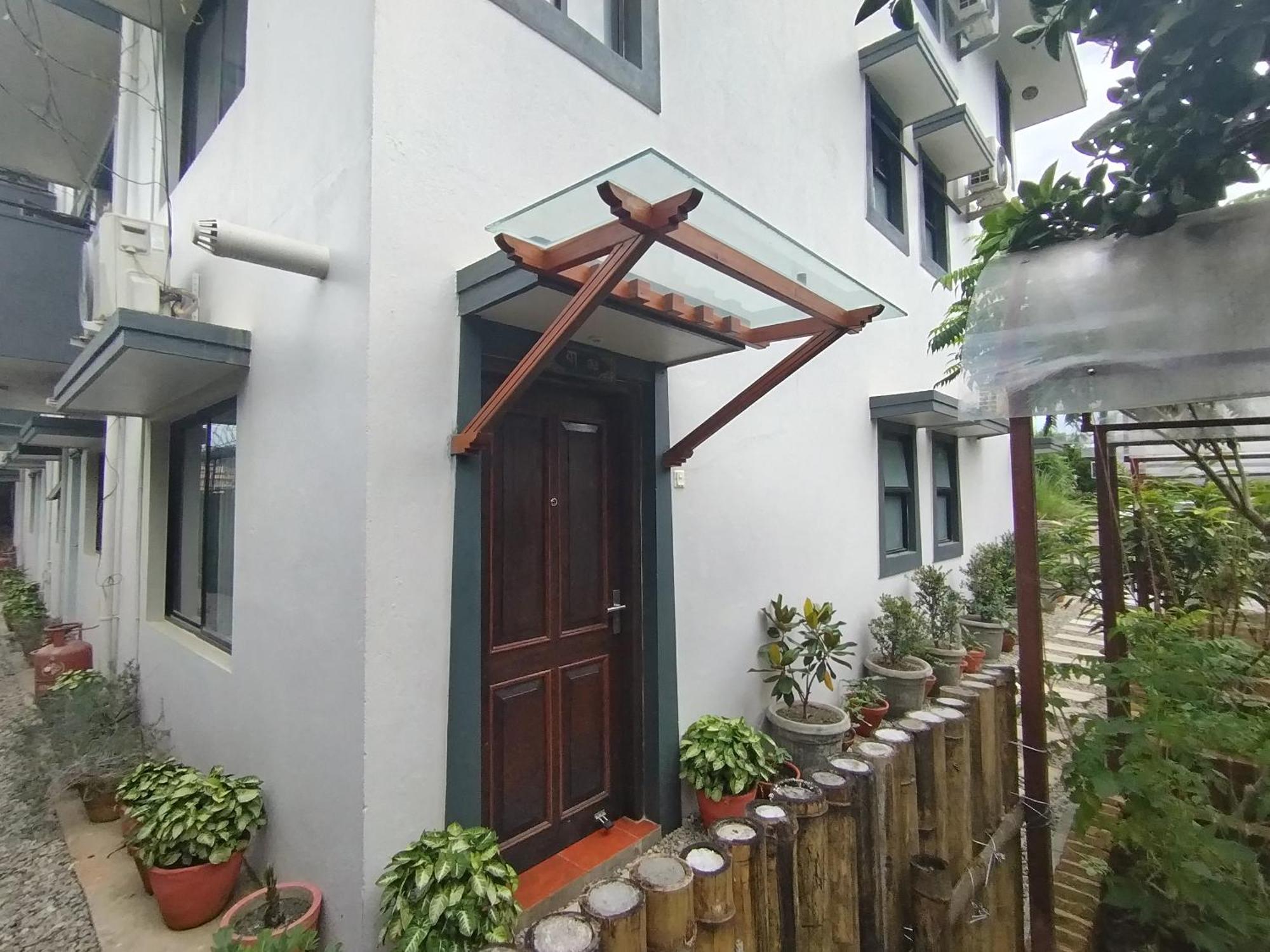 Uma Residency Apartment *