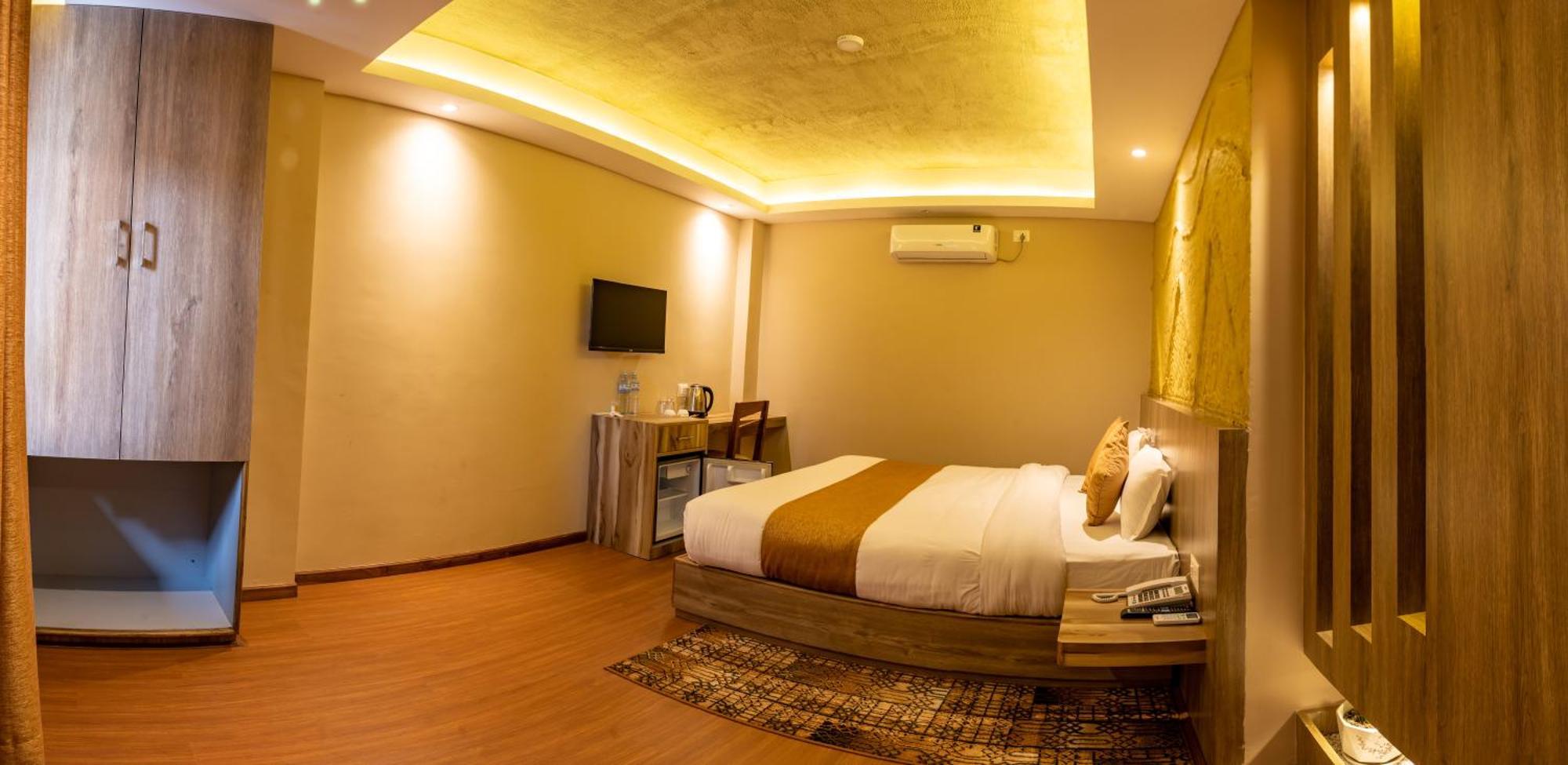 Hotel Divya Boutique