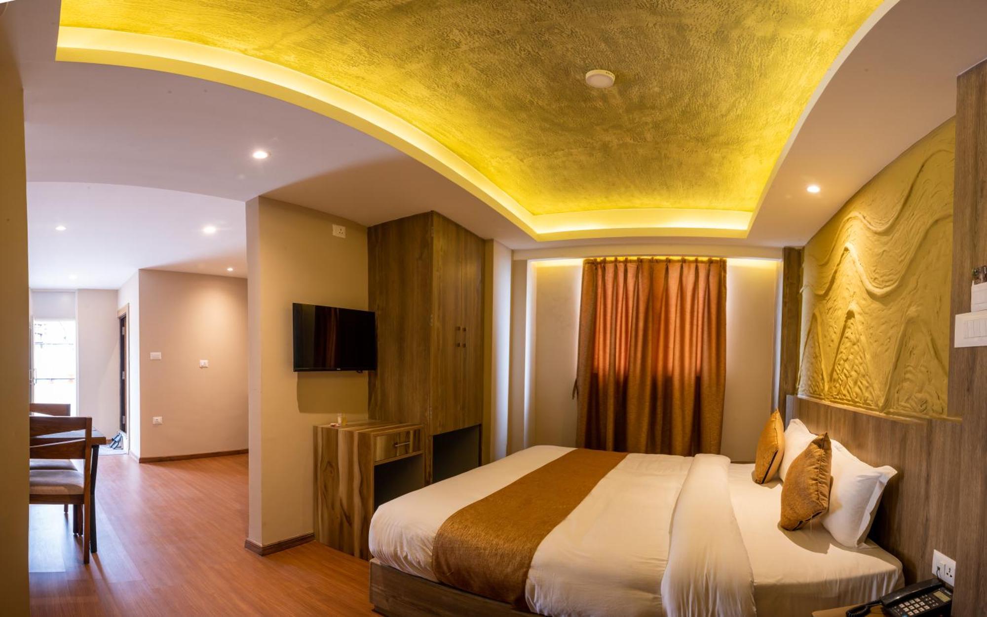 Divya Boutique Hotel 3*