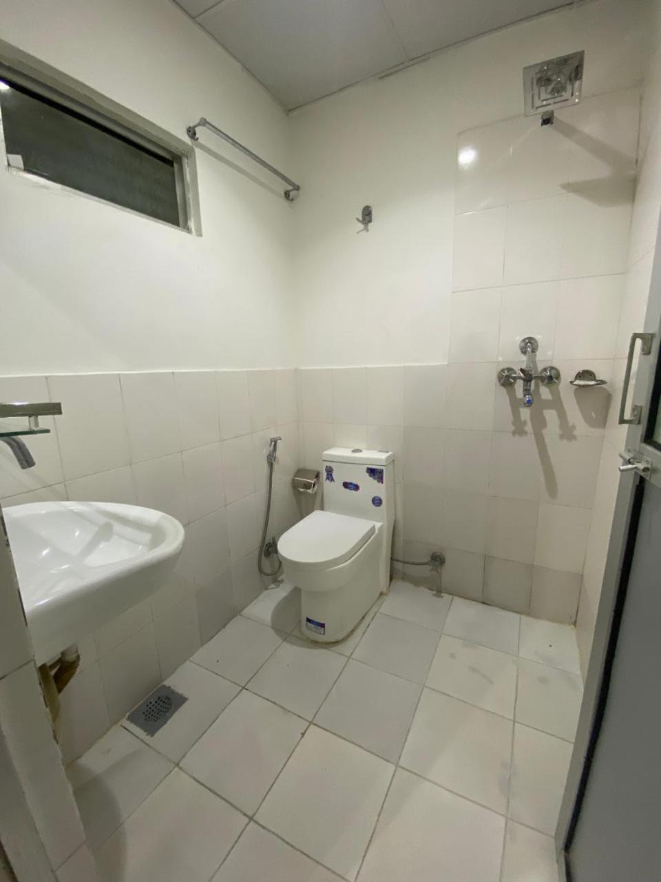 Thani Boutique Hotel 2*