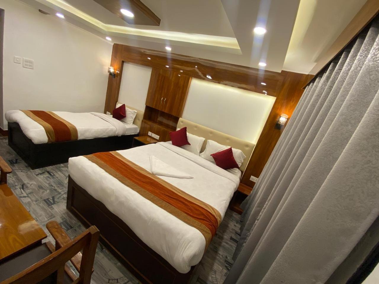 Hotel Thani Boutique 2*