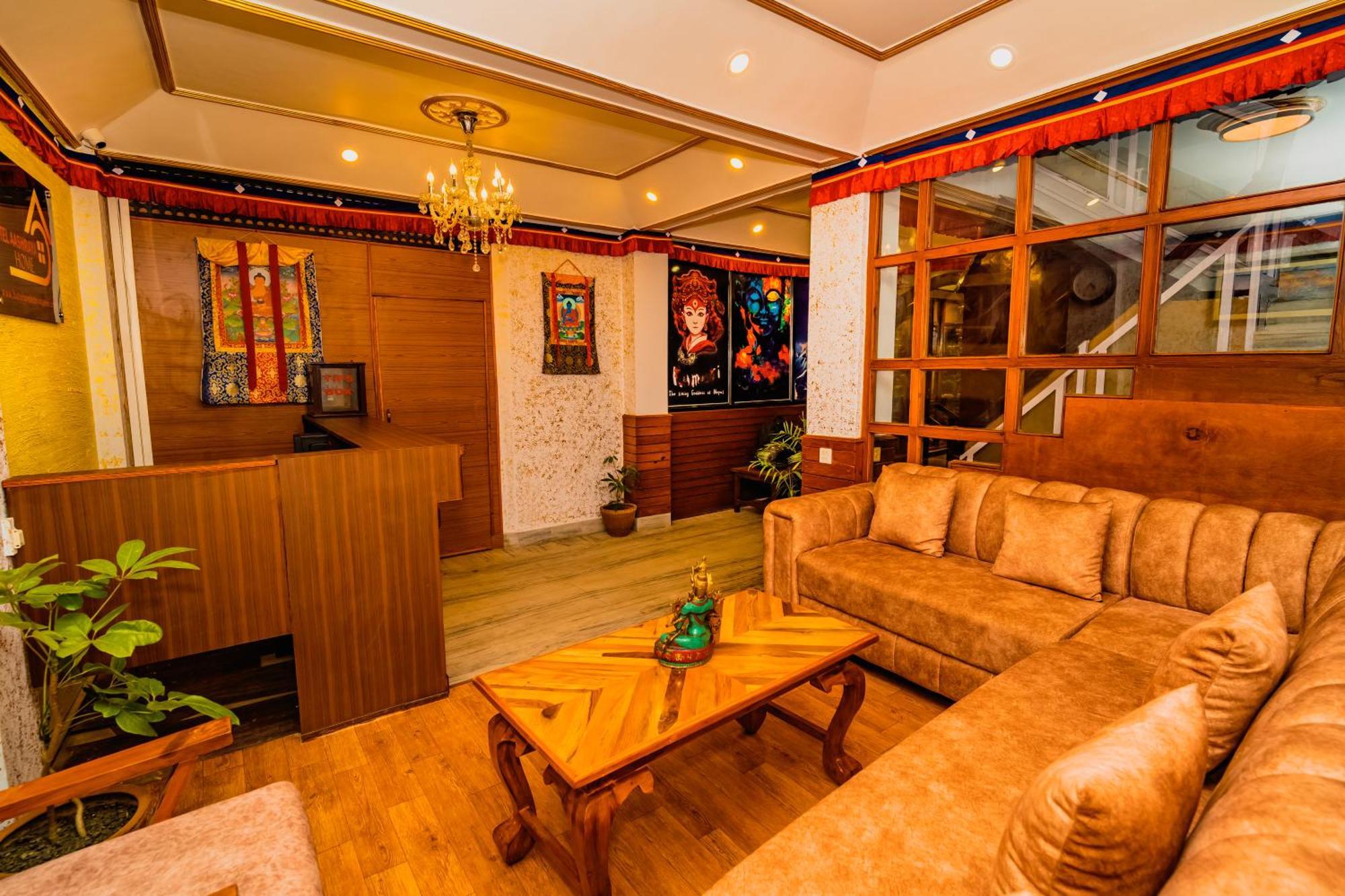 Aashraya Hotel