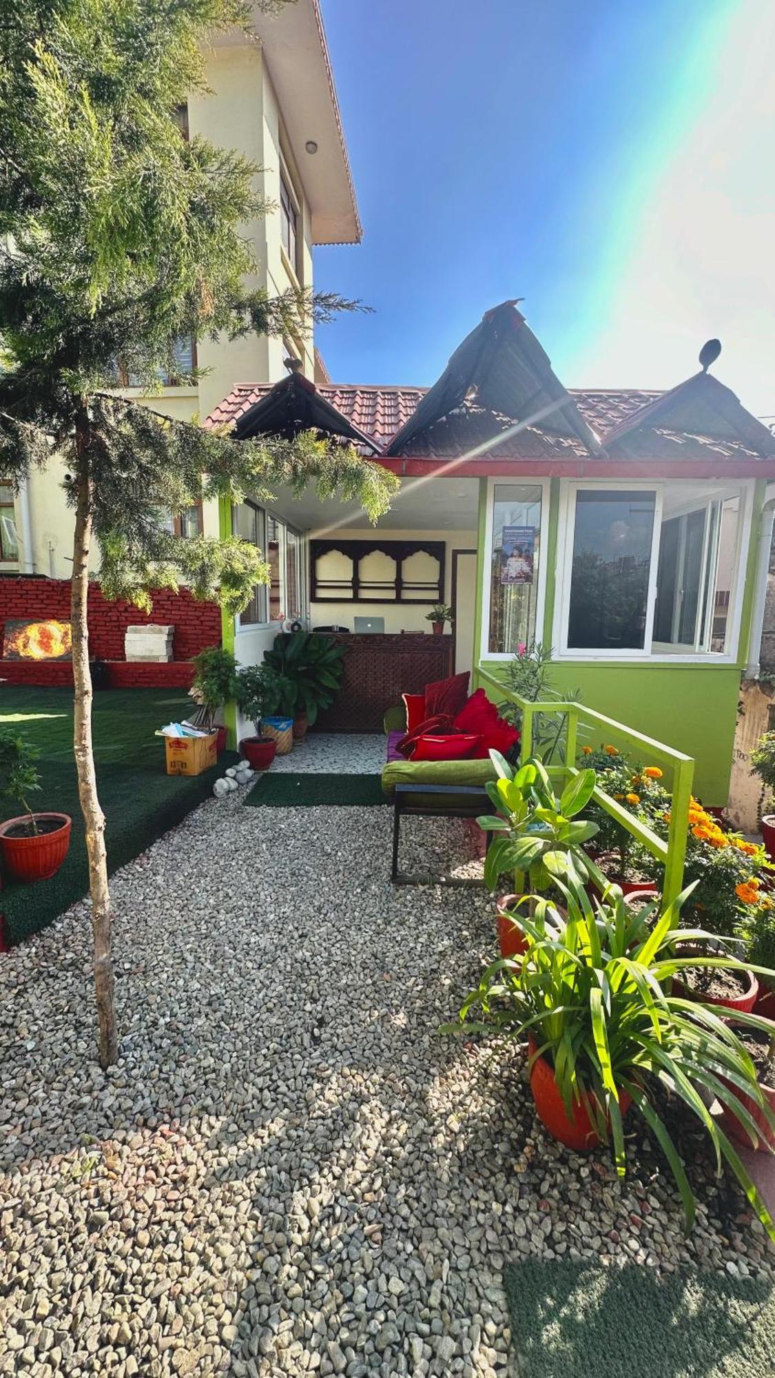 Fireflies Retreat Hotel
