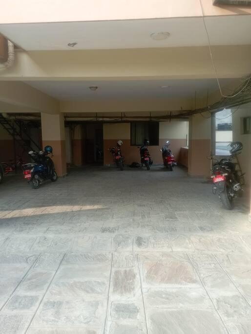 High Rise 8 Floor In Paanipokhari