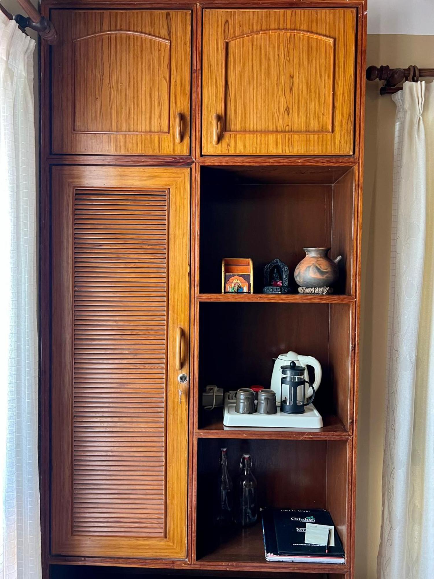 Hotel Chhahari Retreat