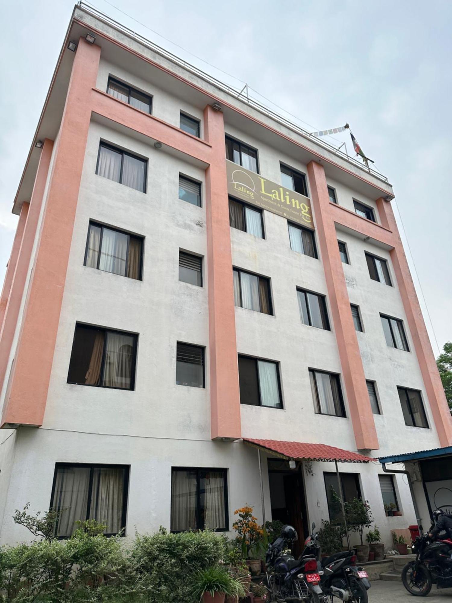 Aparthotel Laling *