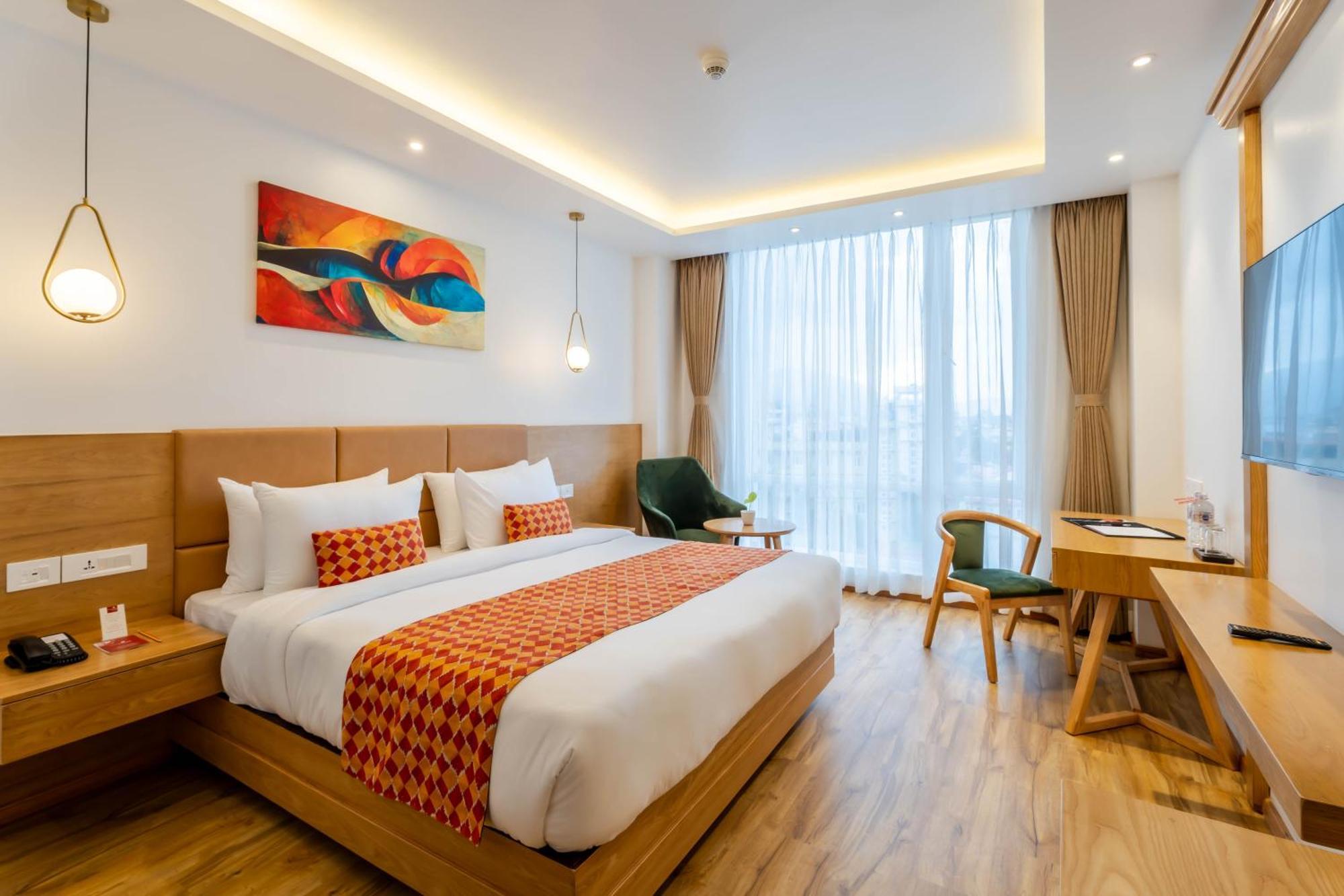 Hotel Anuttara Lords Plaza 4*