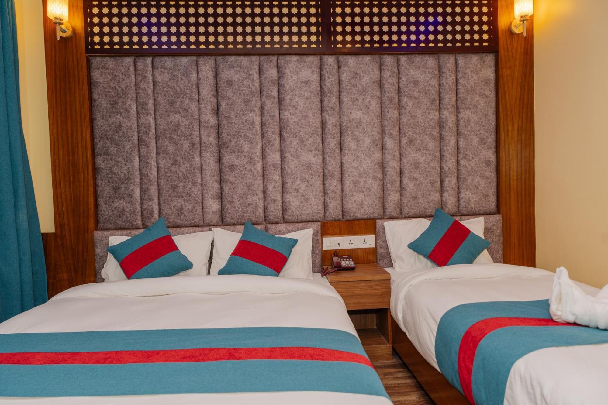 Hotel Royal Airport 2*