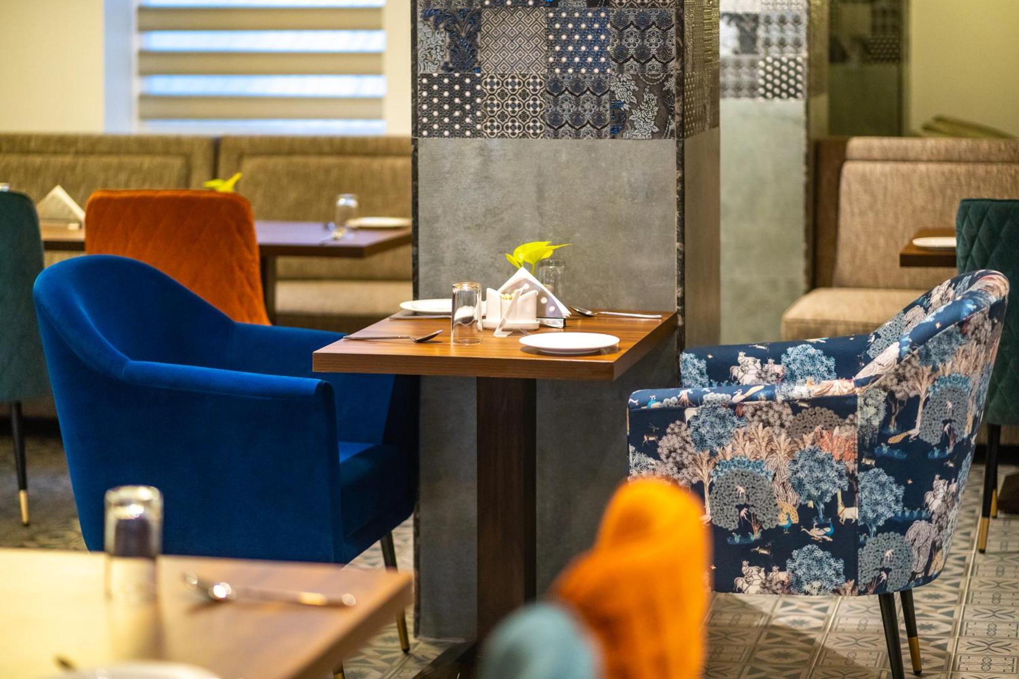 Anuttara Lords Plaza Hotel