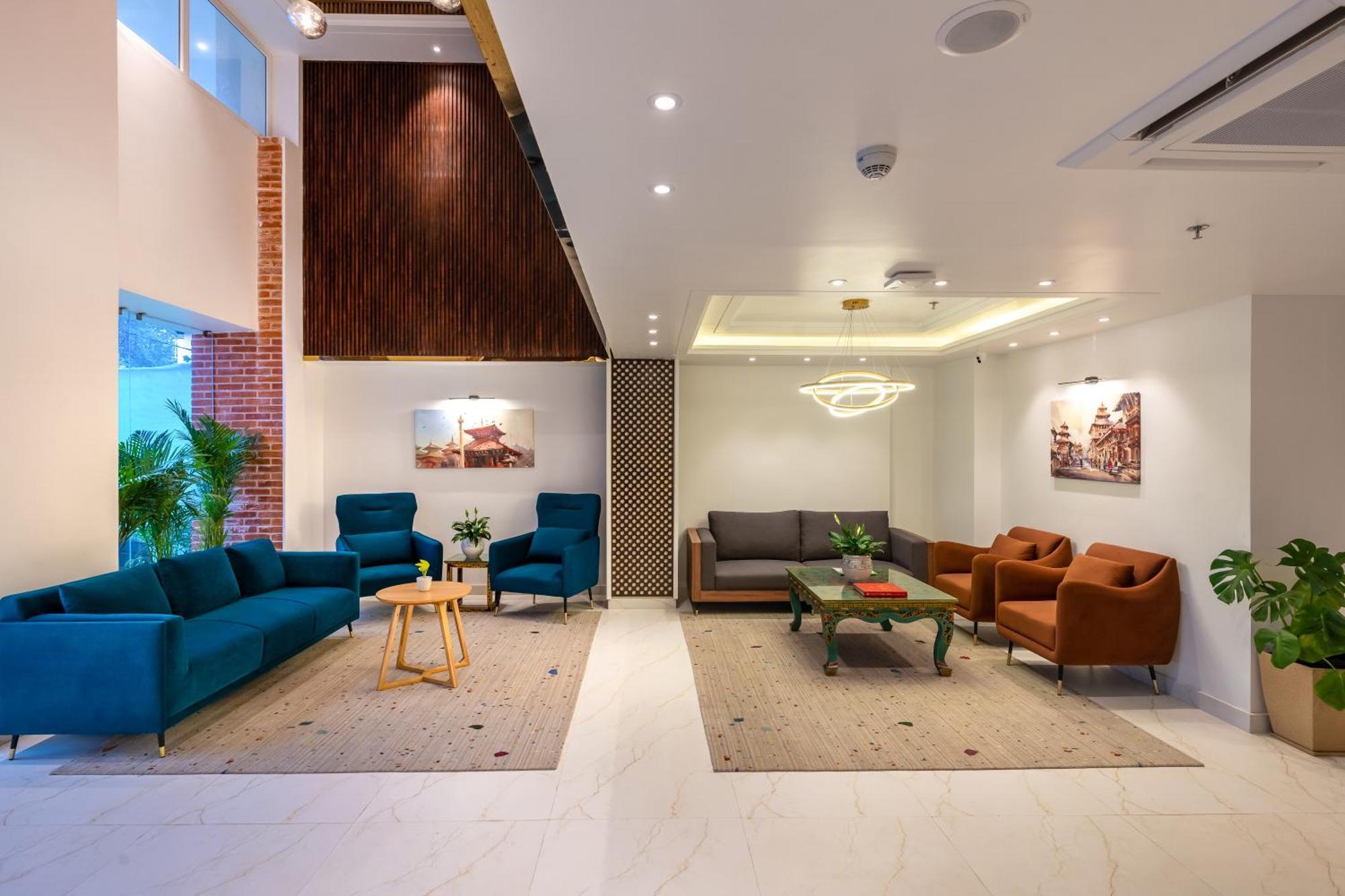 Hotel Anuttara Lords Plaza 4*