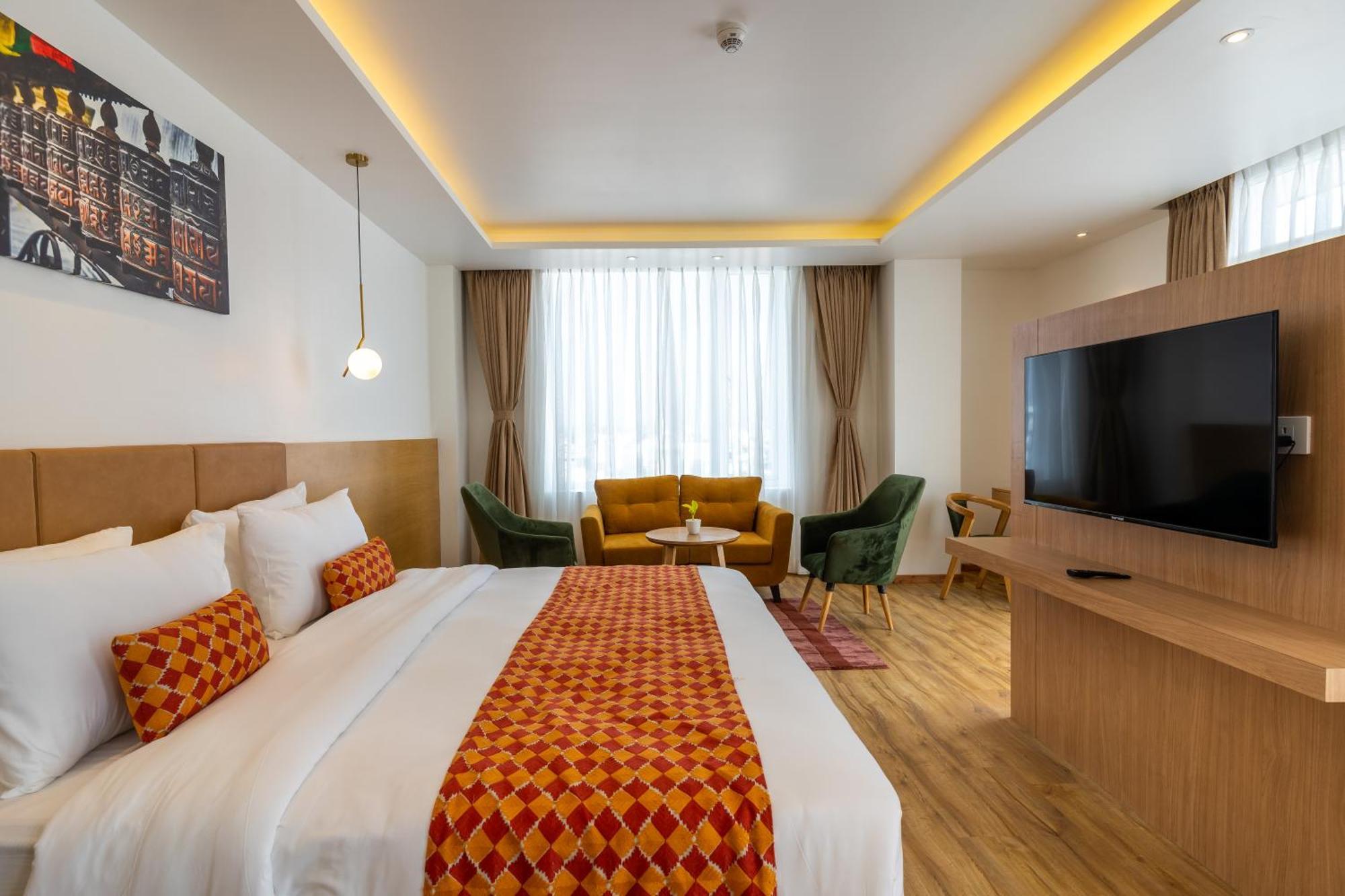 Anuttara Lords Plaza Hotel 4*