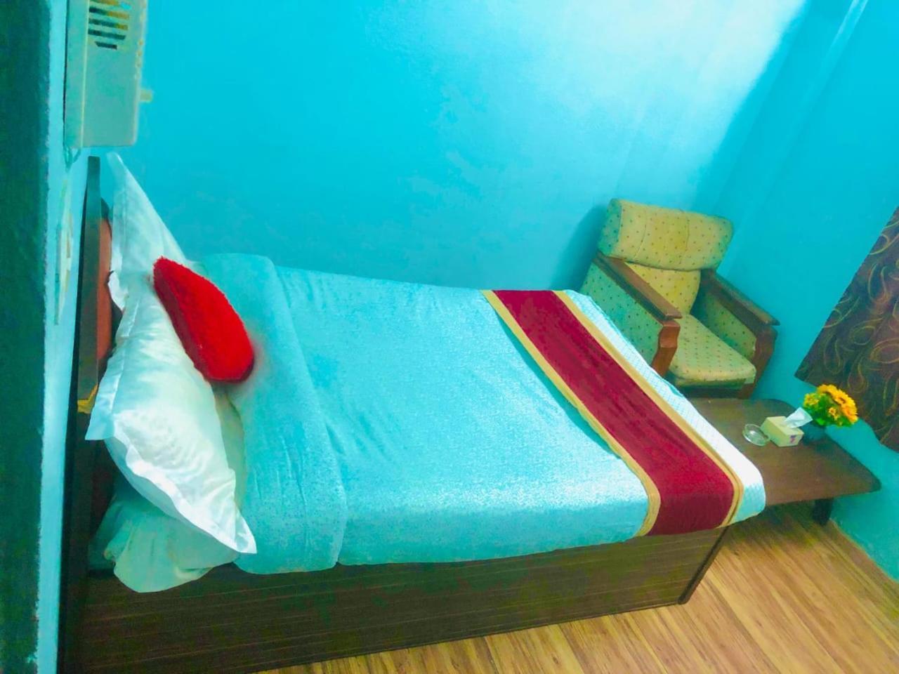 Delta Hotel *