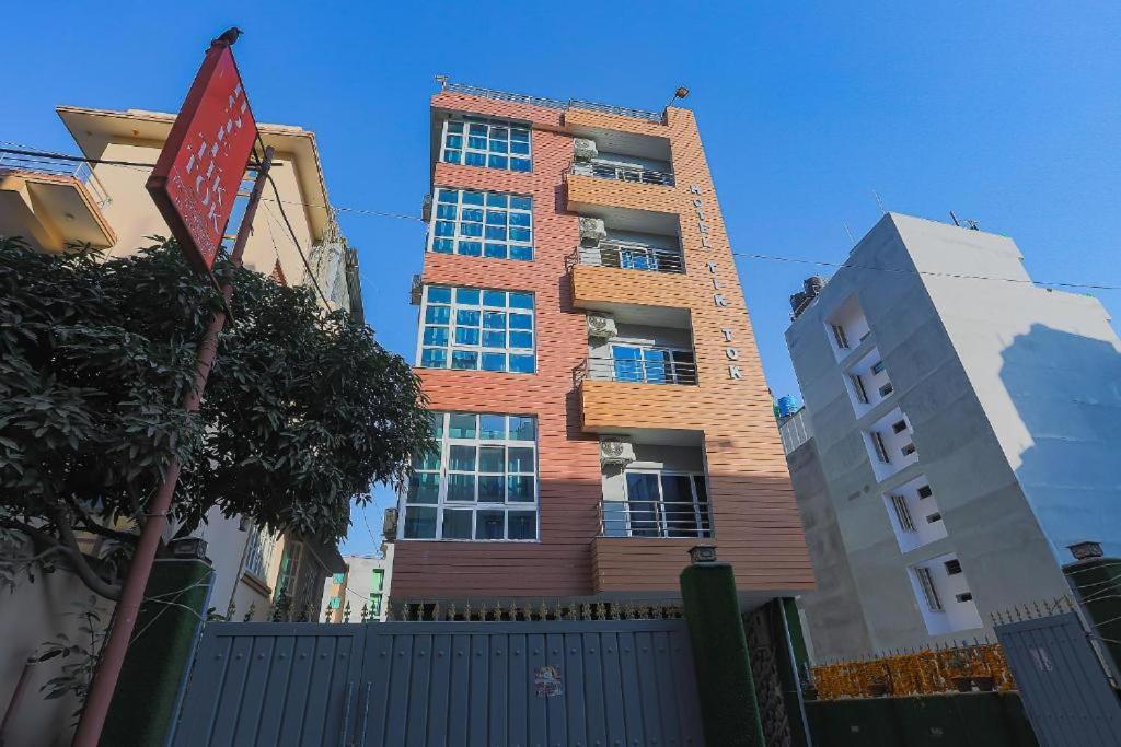 Tiktok Hotel *