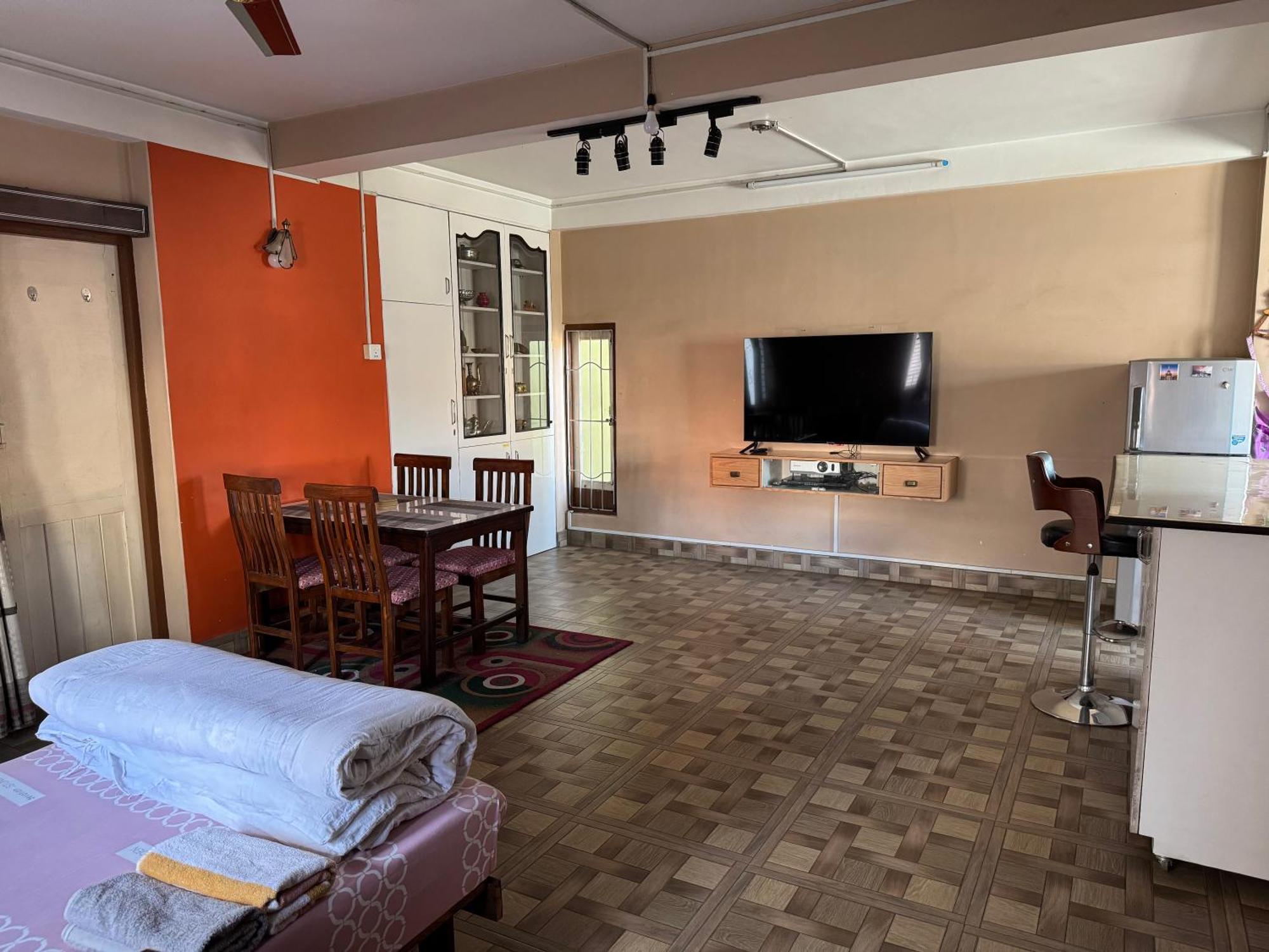 Apartment Lilen's Homestay-entire With Private Bathroom And Kitchen *