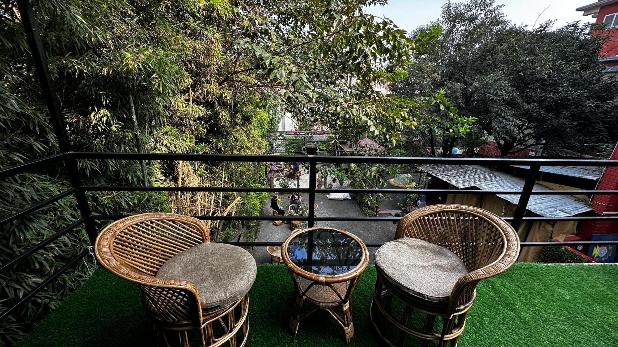Bed & Breakfast Institute Of Natural Medicine , Yoga & Therapy *