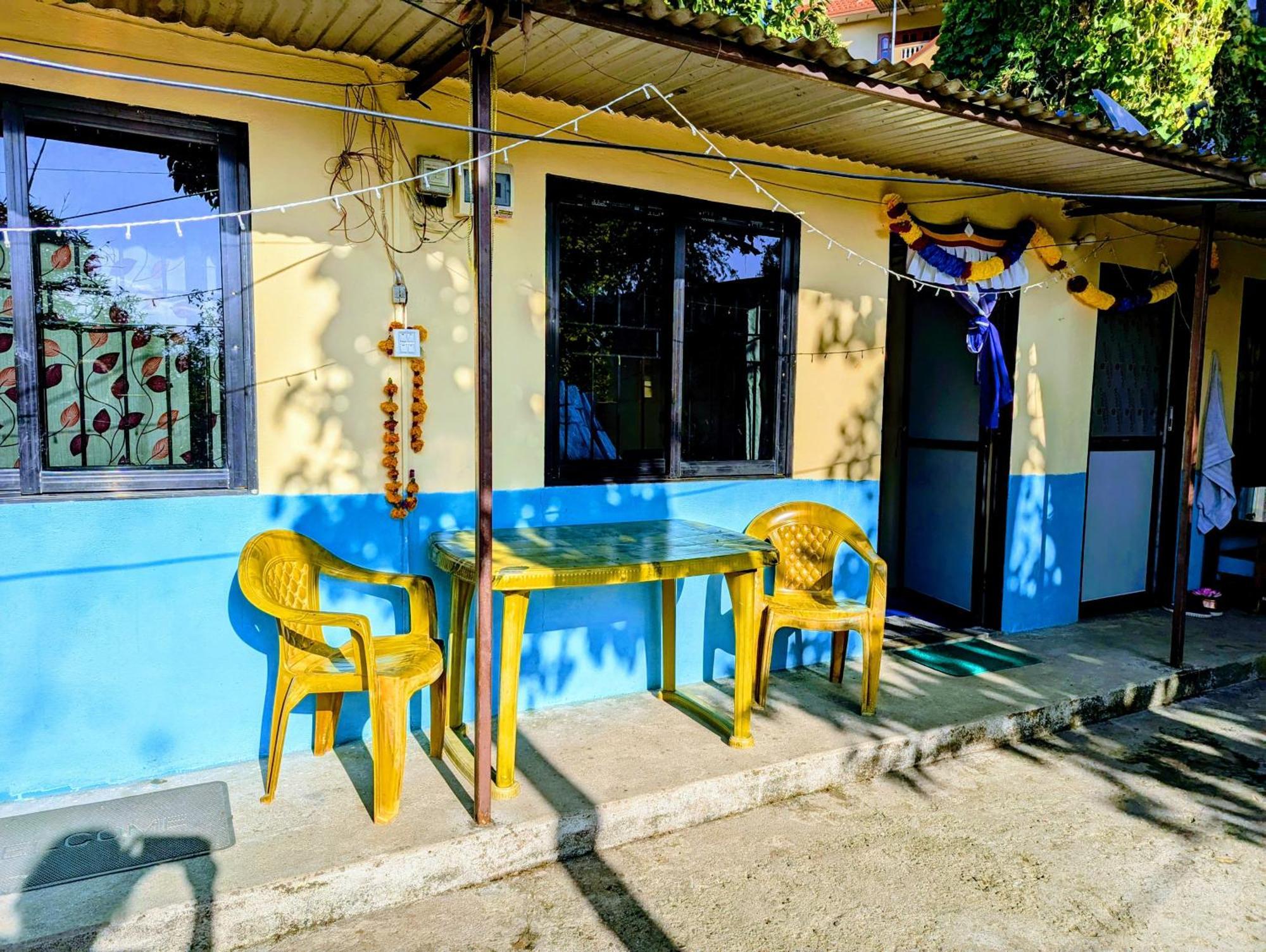Homestay Double In Serene Budanilkantha, Northern