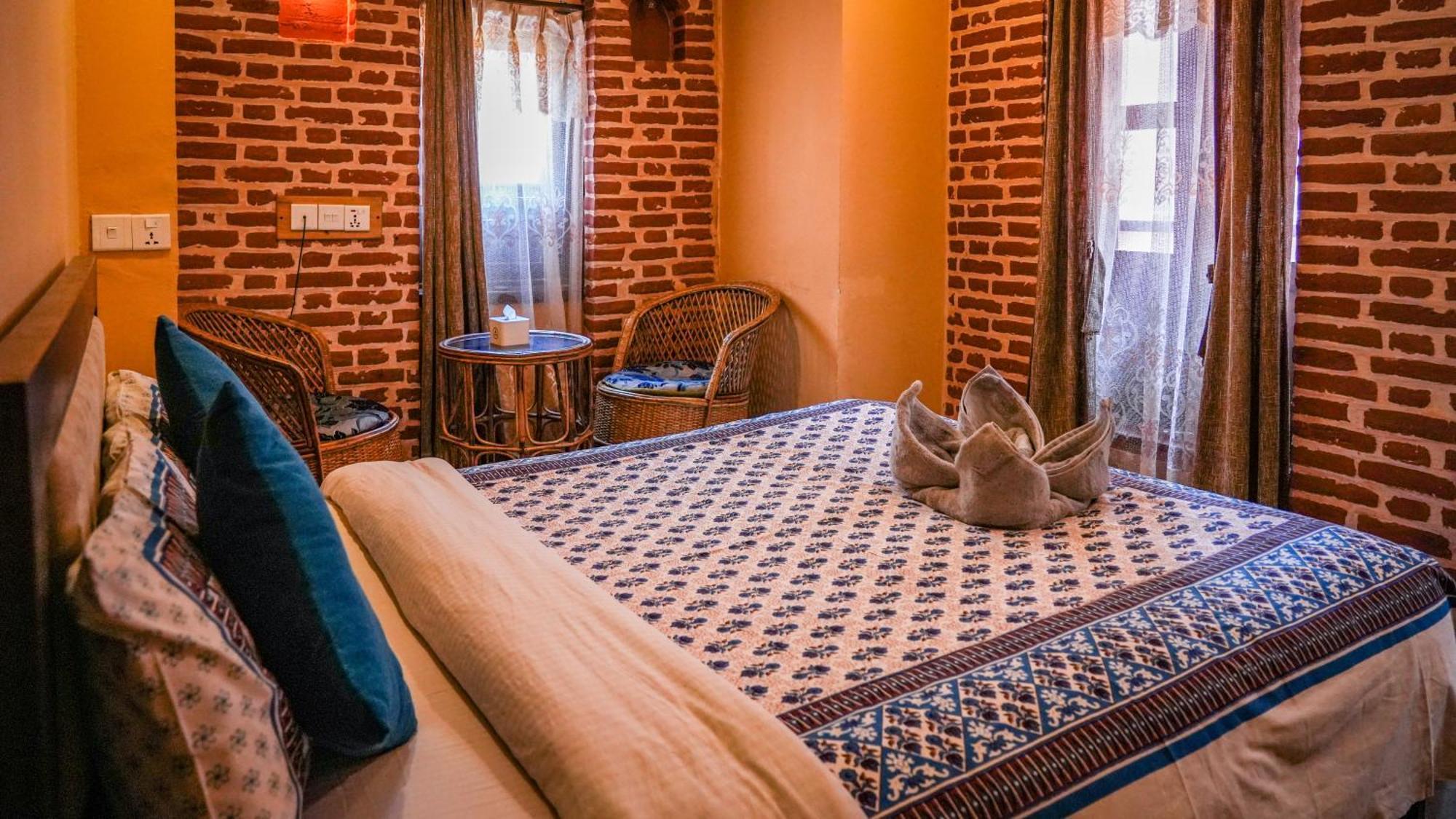 Hong Si Hotel- A Away From