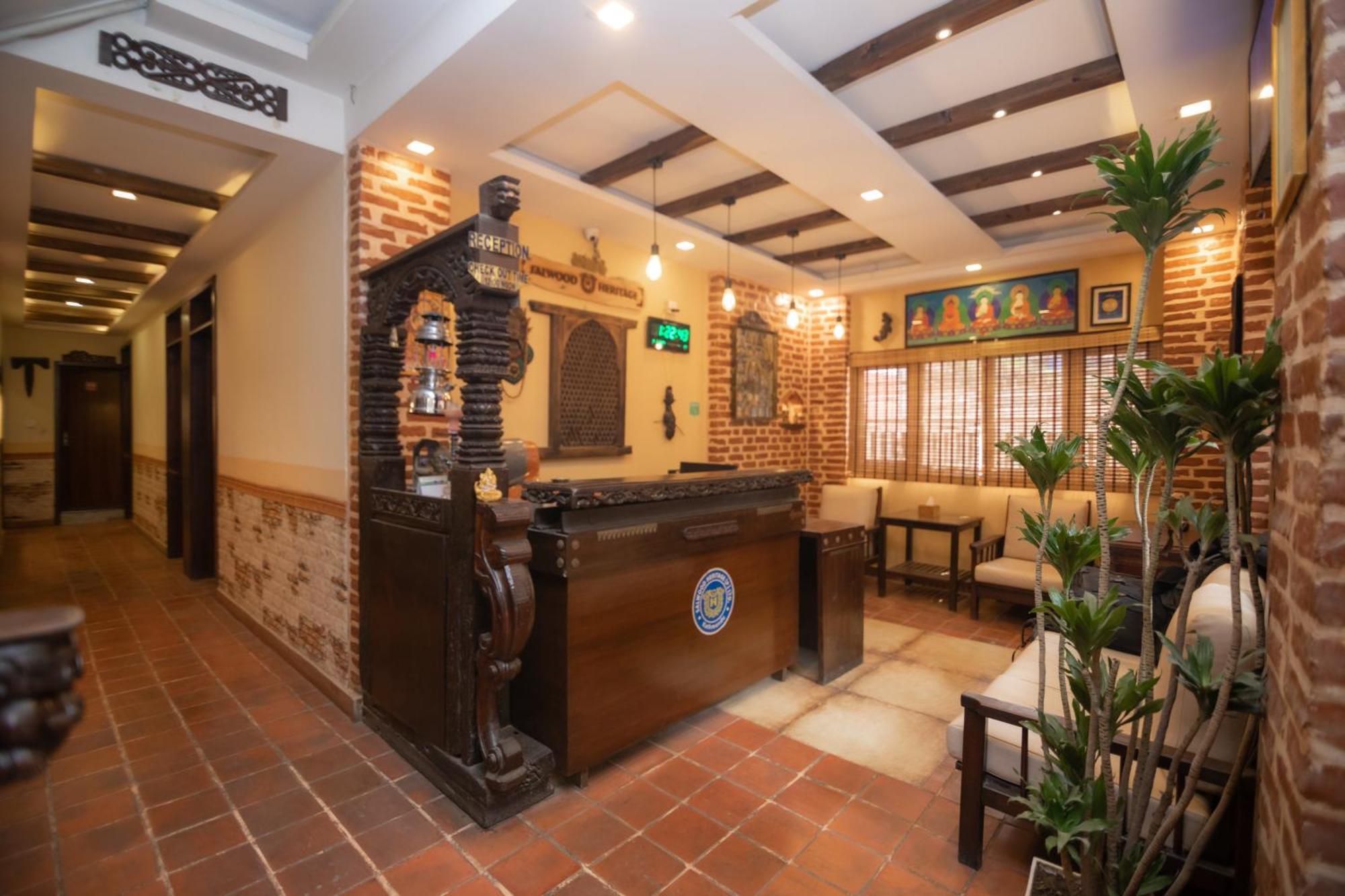 Hong Si Hotel- A Away From 2*