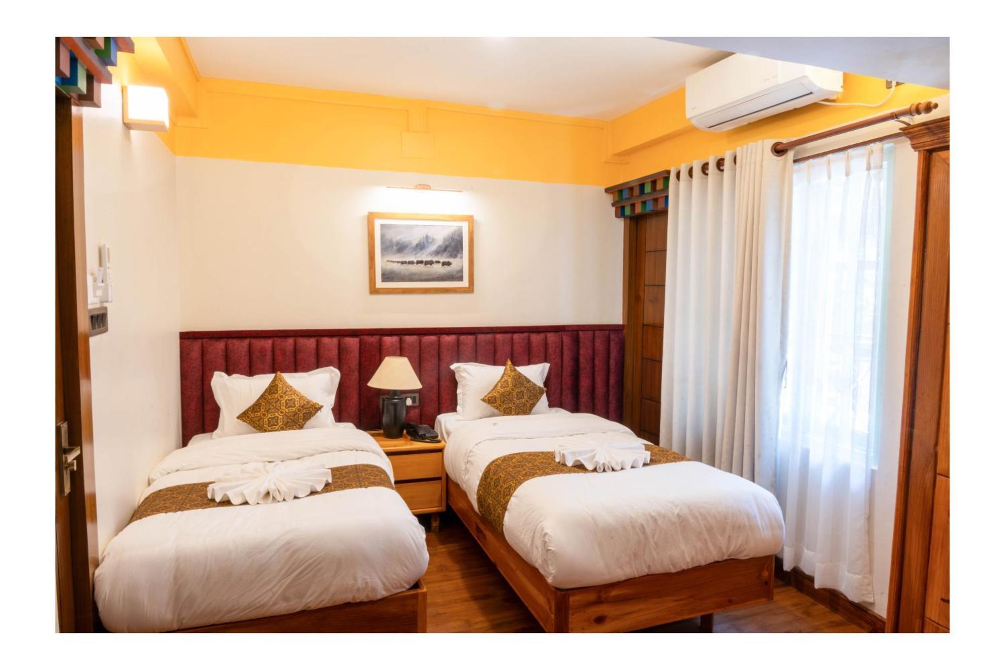 Monkey Temple Hotel *
