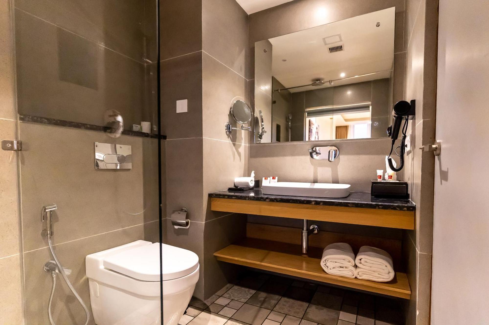 Anuttara Lords Plaza Hotel 4*