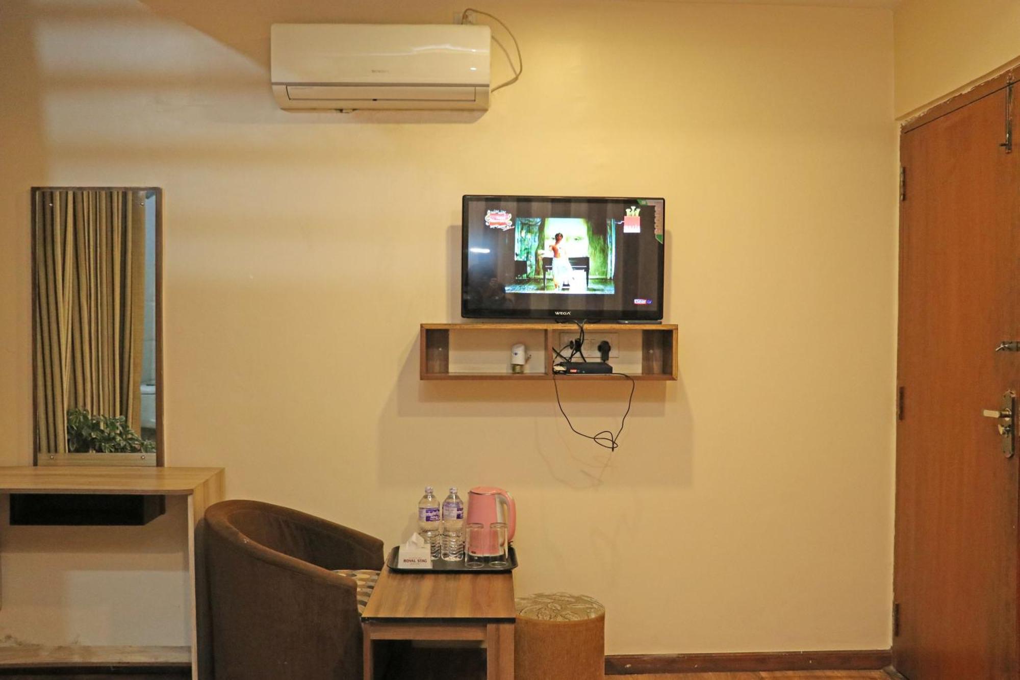 Hotel Airport *