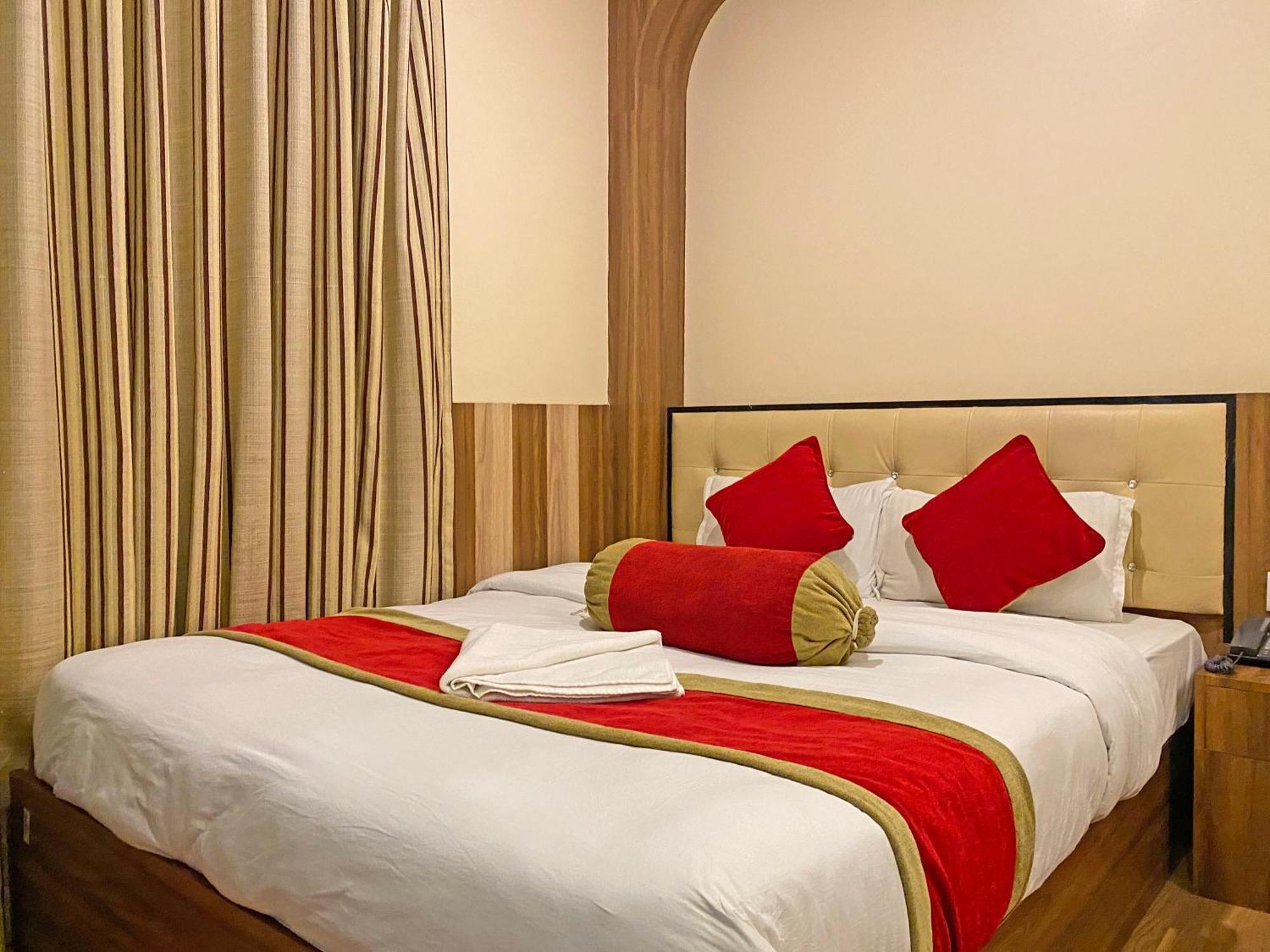 Airport Hotel