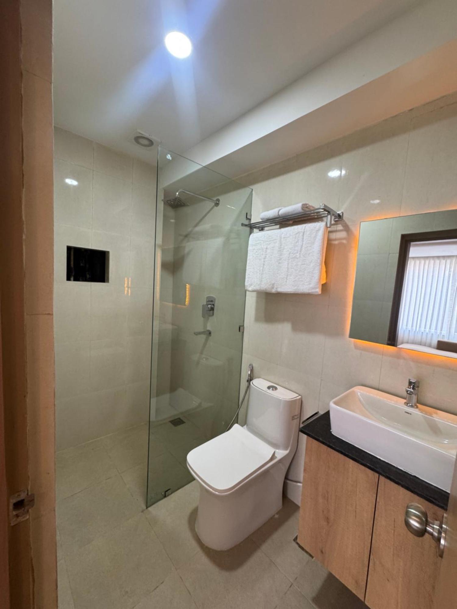 Snowlion Hotel