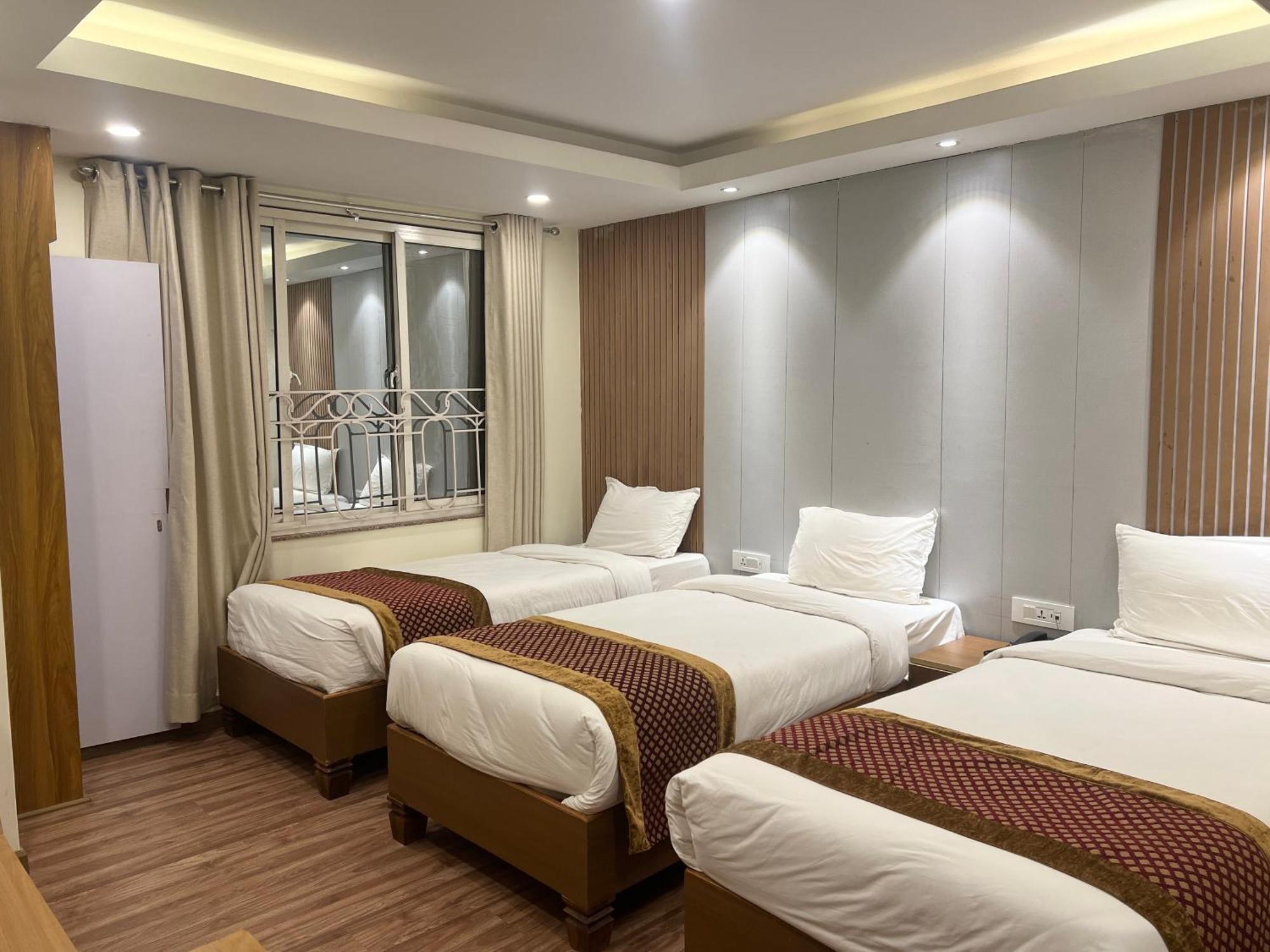 Hotel Nirakar