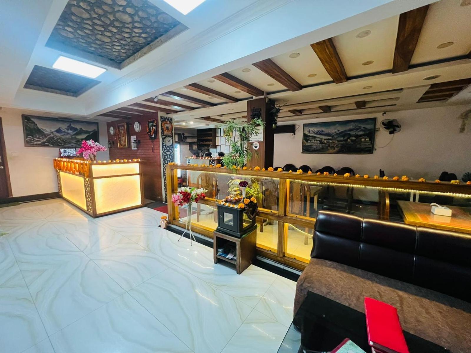 Hotel Shraddha Palace