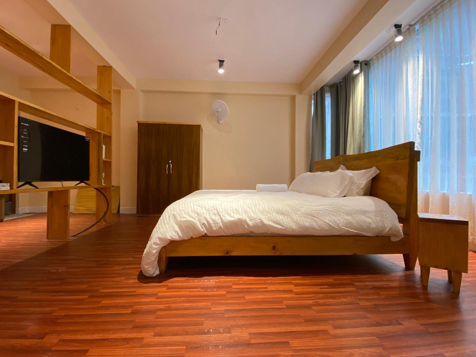 Apartment Cozy French With Balcony Kathmandu