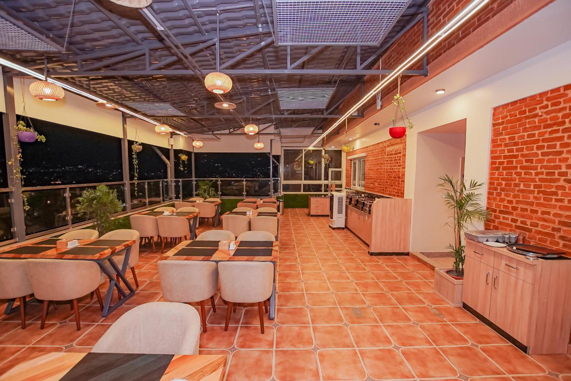 Hotel Vistara