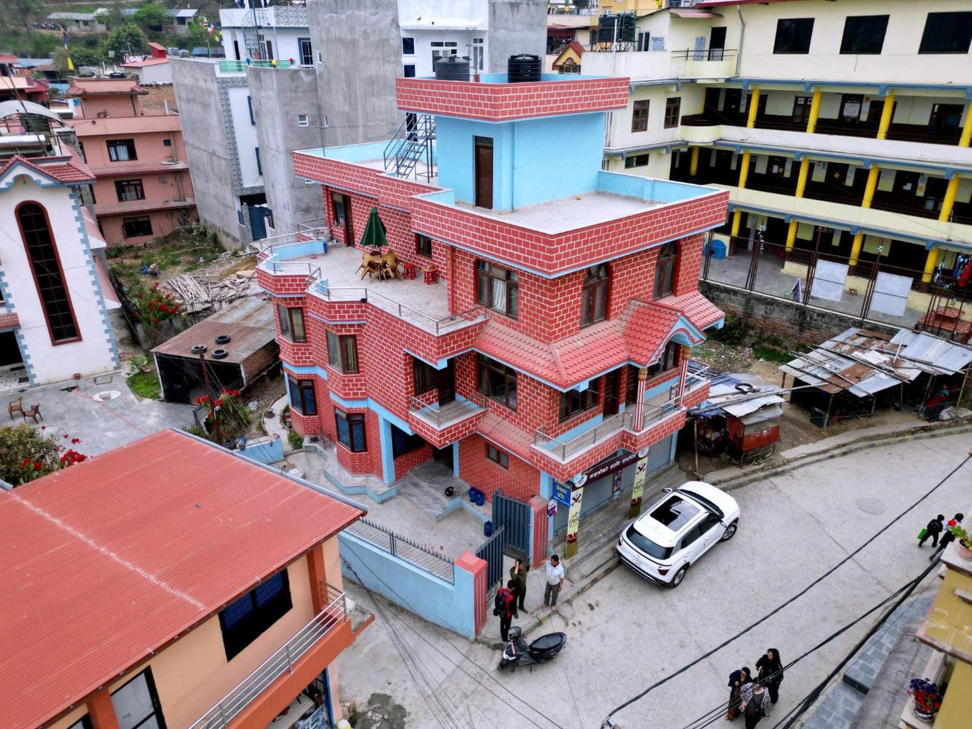 Himalayan House Apartment *