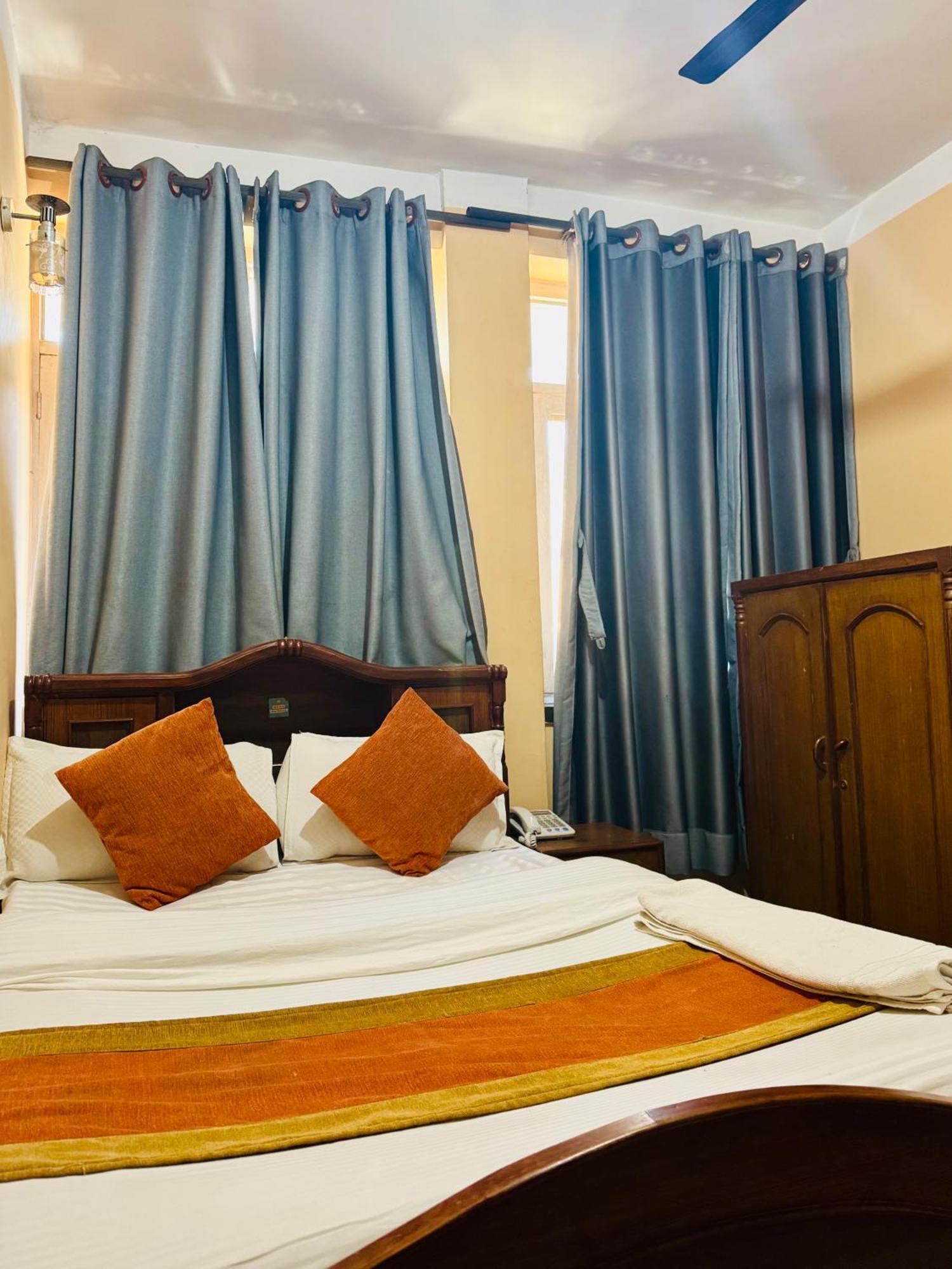 Om Mandakini Hotel 3*