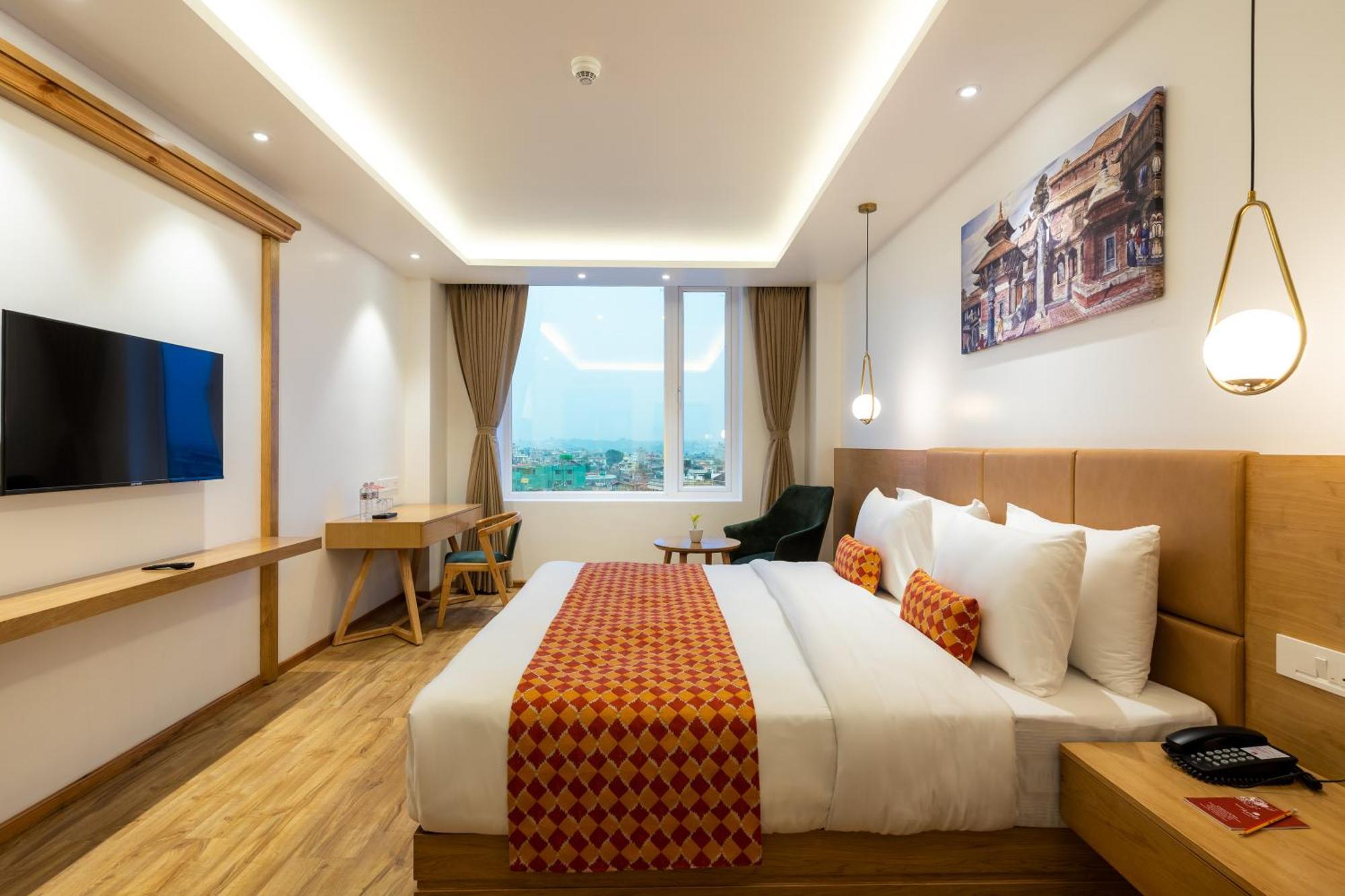 Anuttara Lords Plaza Hotel