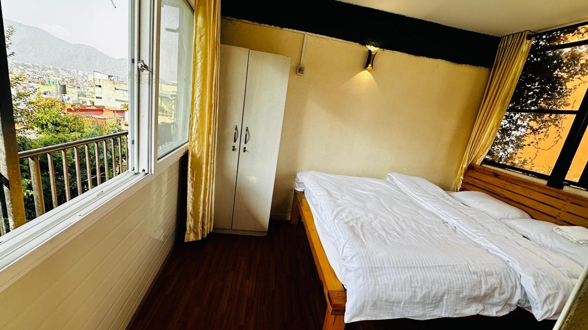 Bed & Breakfast Institute Of Natural Medicine , Yoga & Therapy Kathmandu
