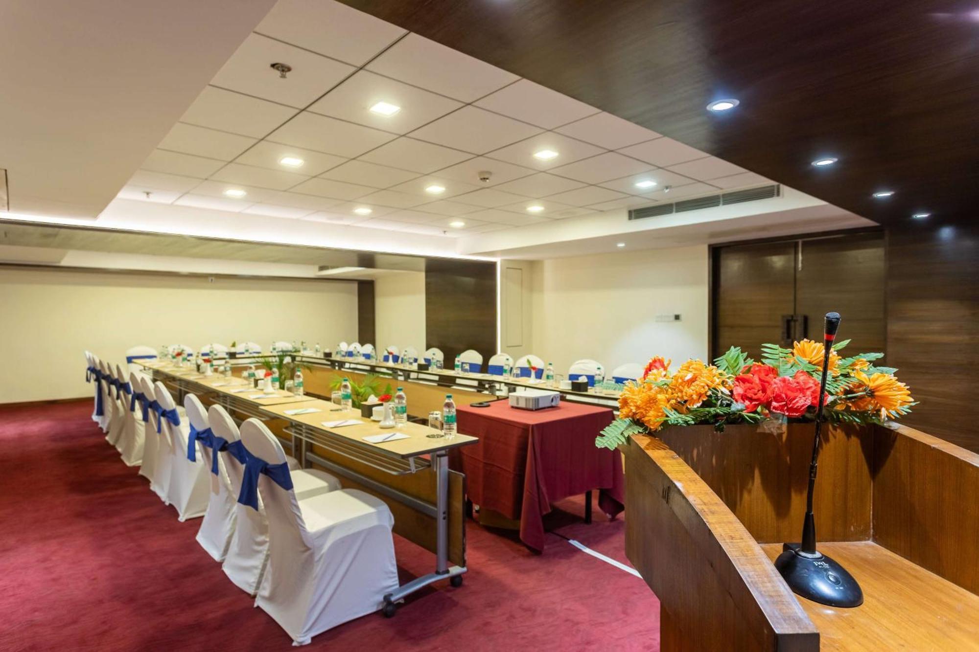 Ramada By Wyndham Dhumbarahi 5*