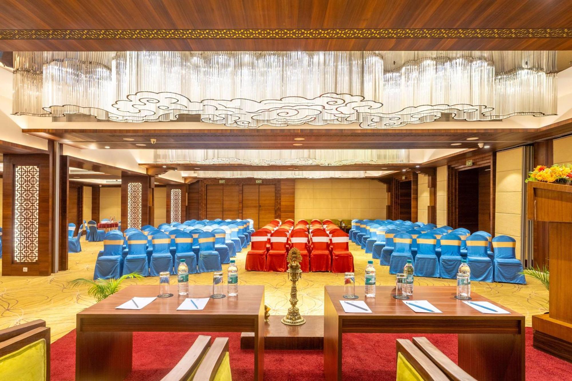 Ramada By Wyndham Dhumbarahi 5* Kathmandu