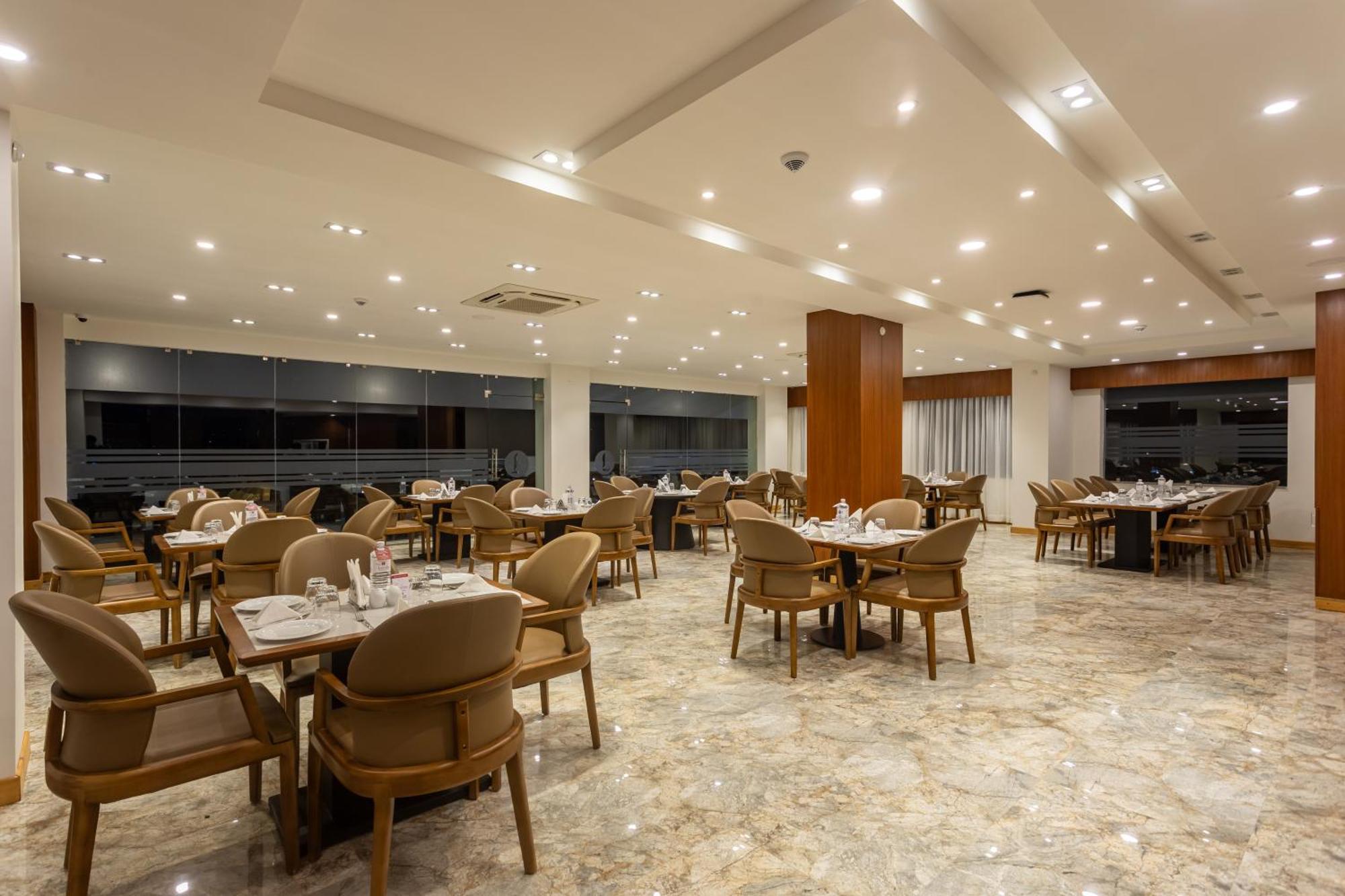 Mandala Norling Lords Prime Hotel