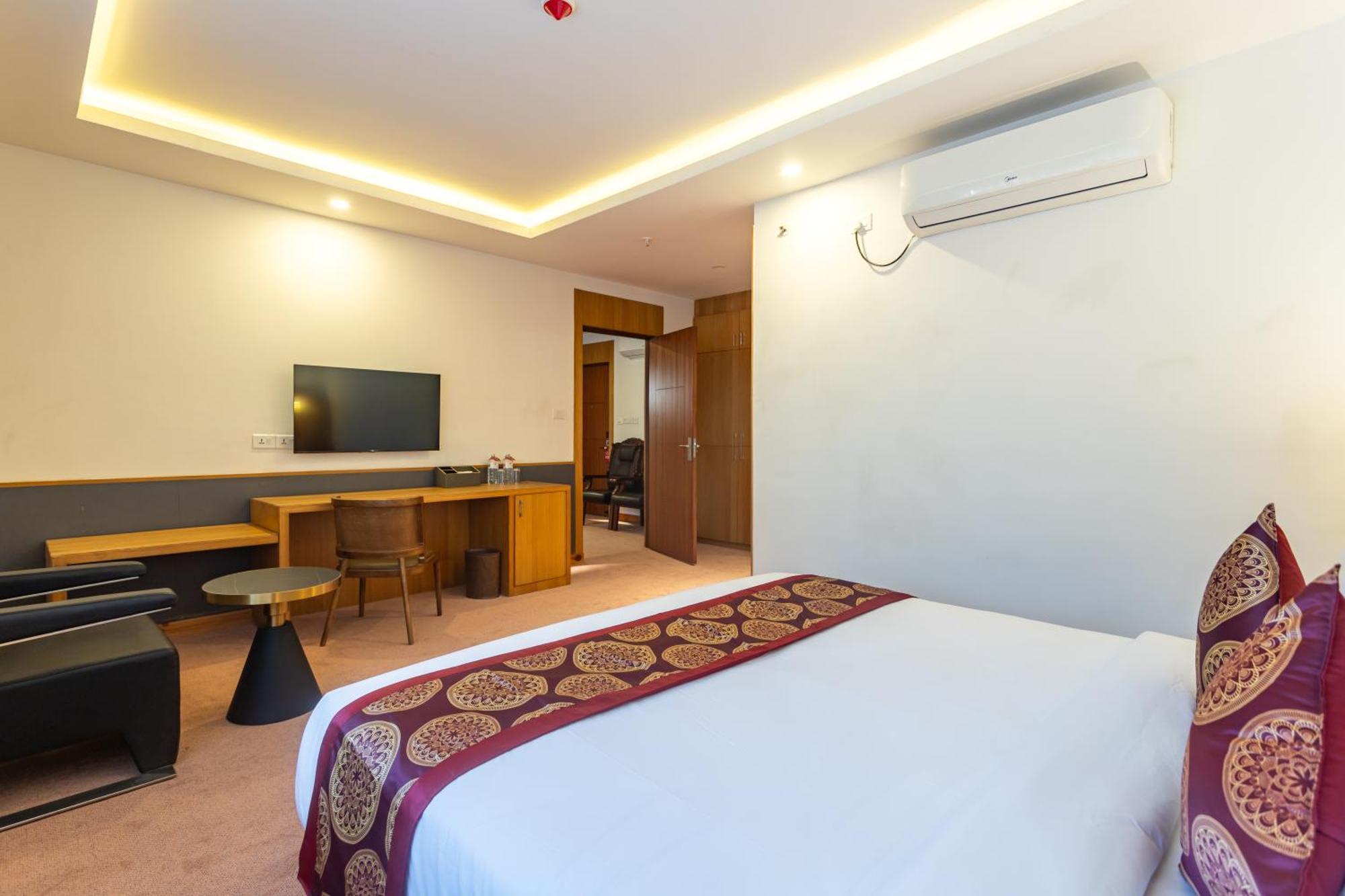 Mandala Norling Lords Prime Hotel 4*