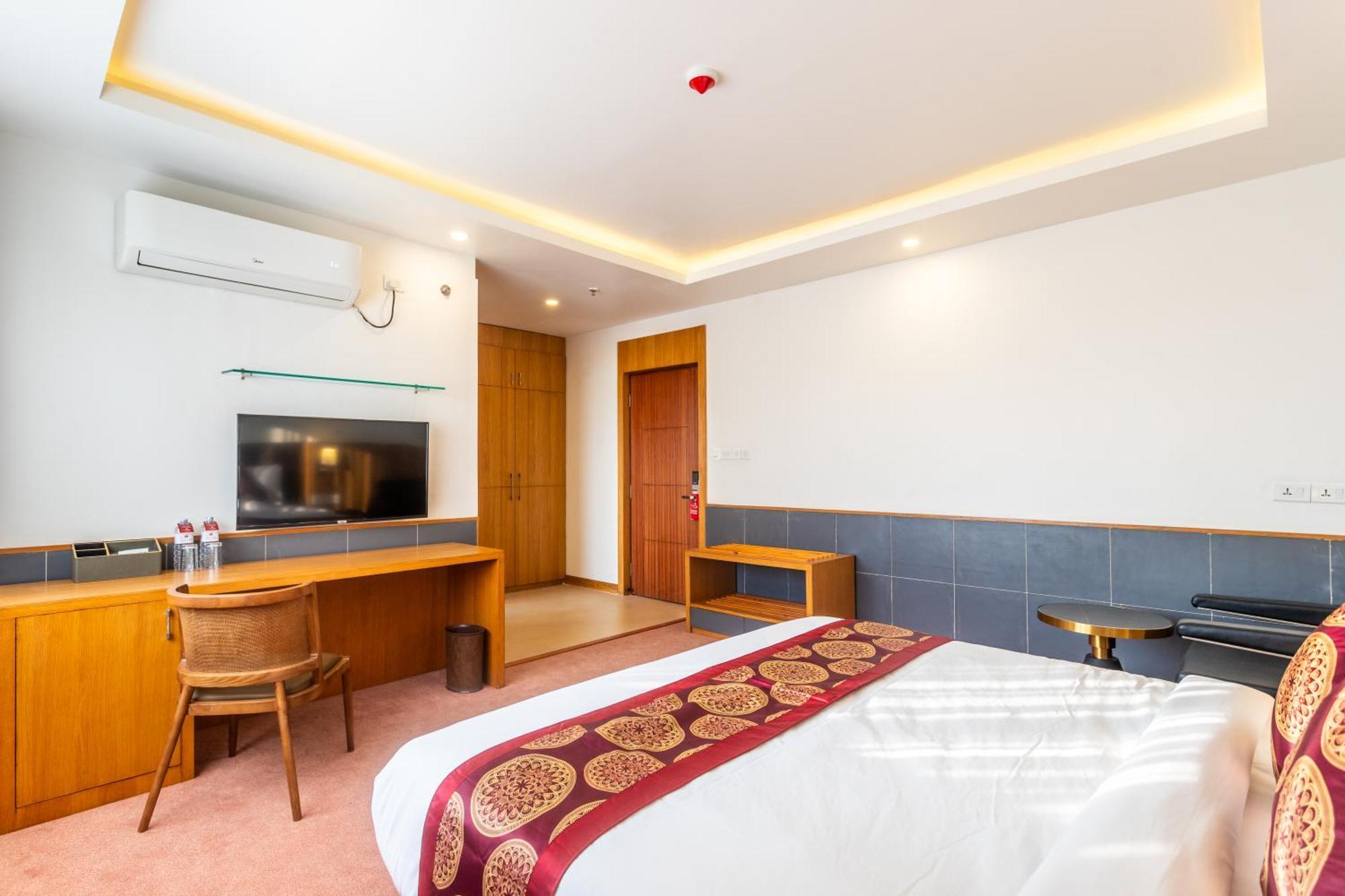 Mandala Norling Lords Prime Hotel