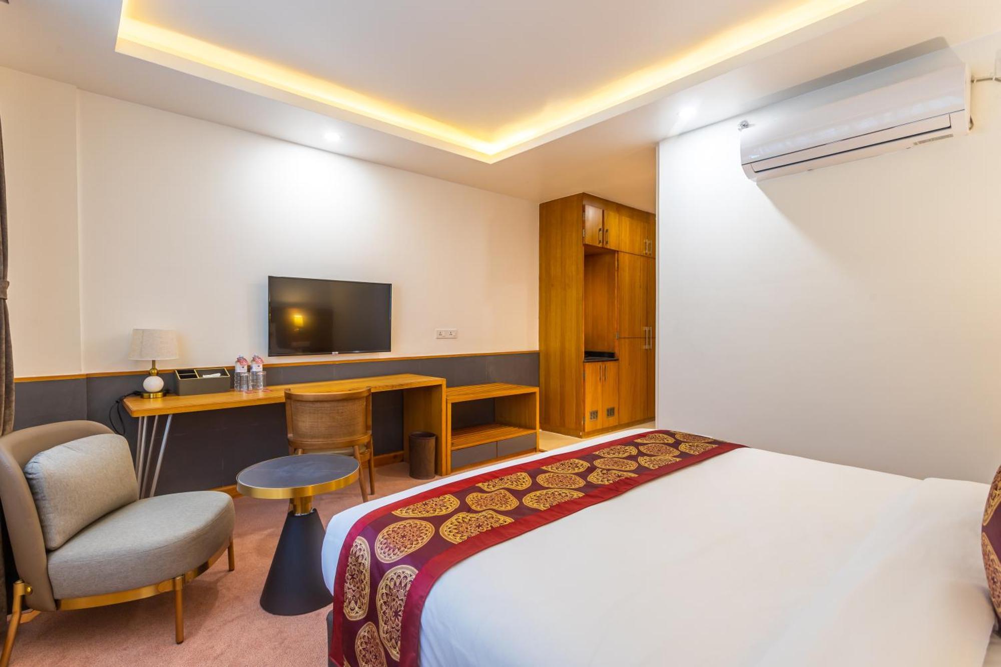 Mandala Norling Lords Prime Hotel 4*